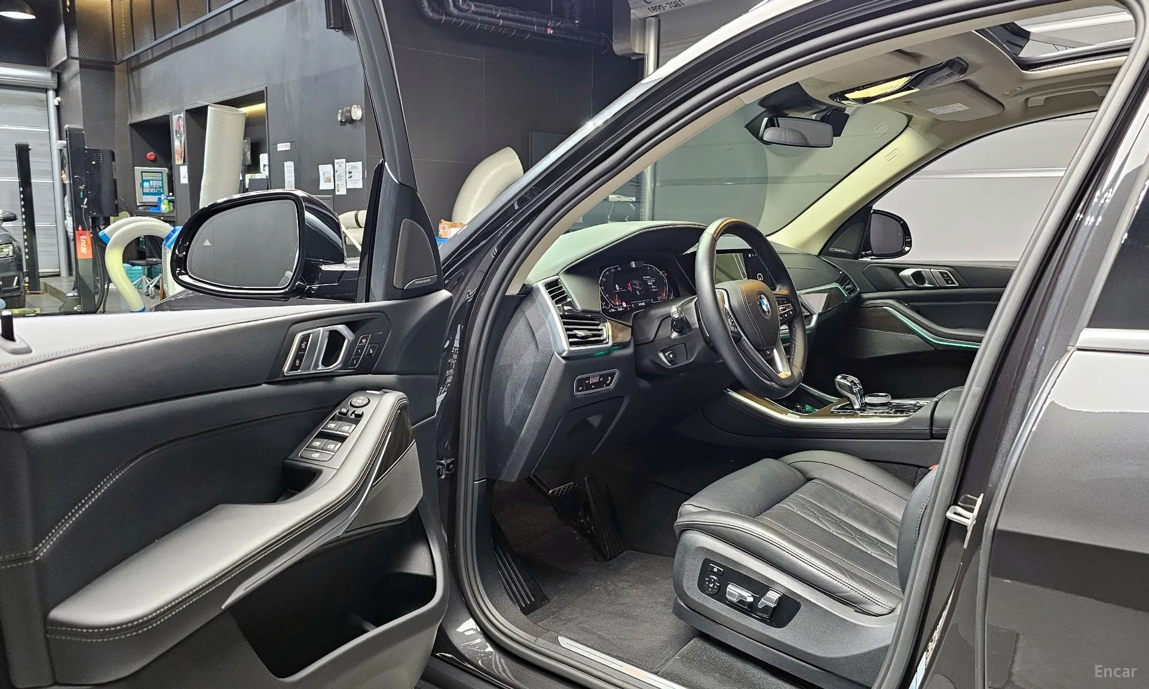 BMW X5 (G05) превью 11