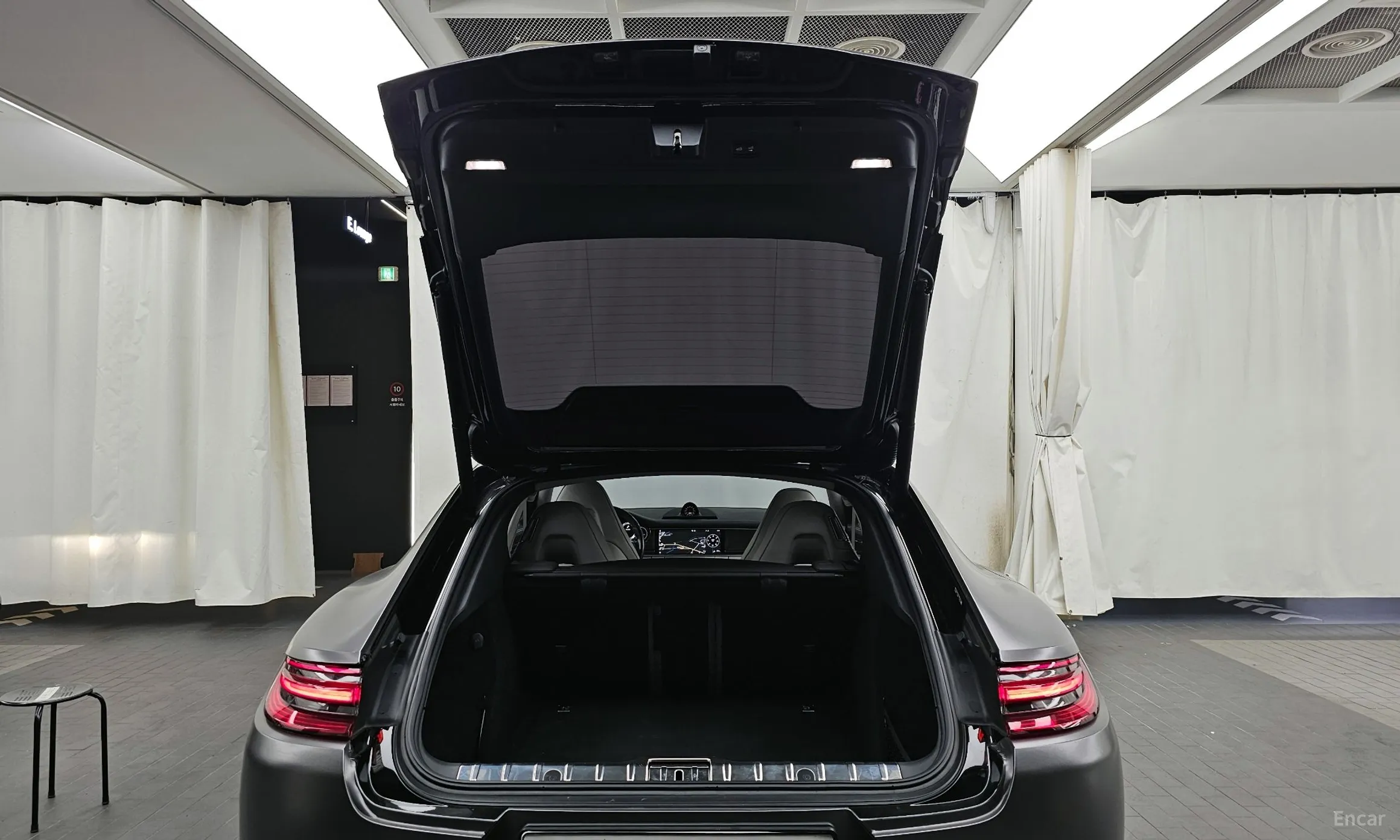 Porsche Panamera (971) превью 20