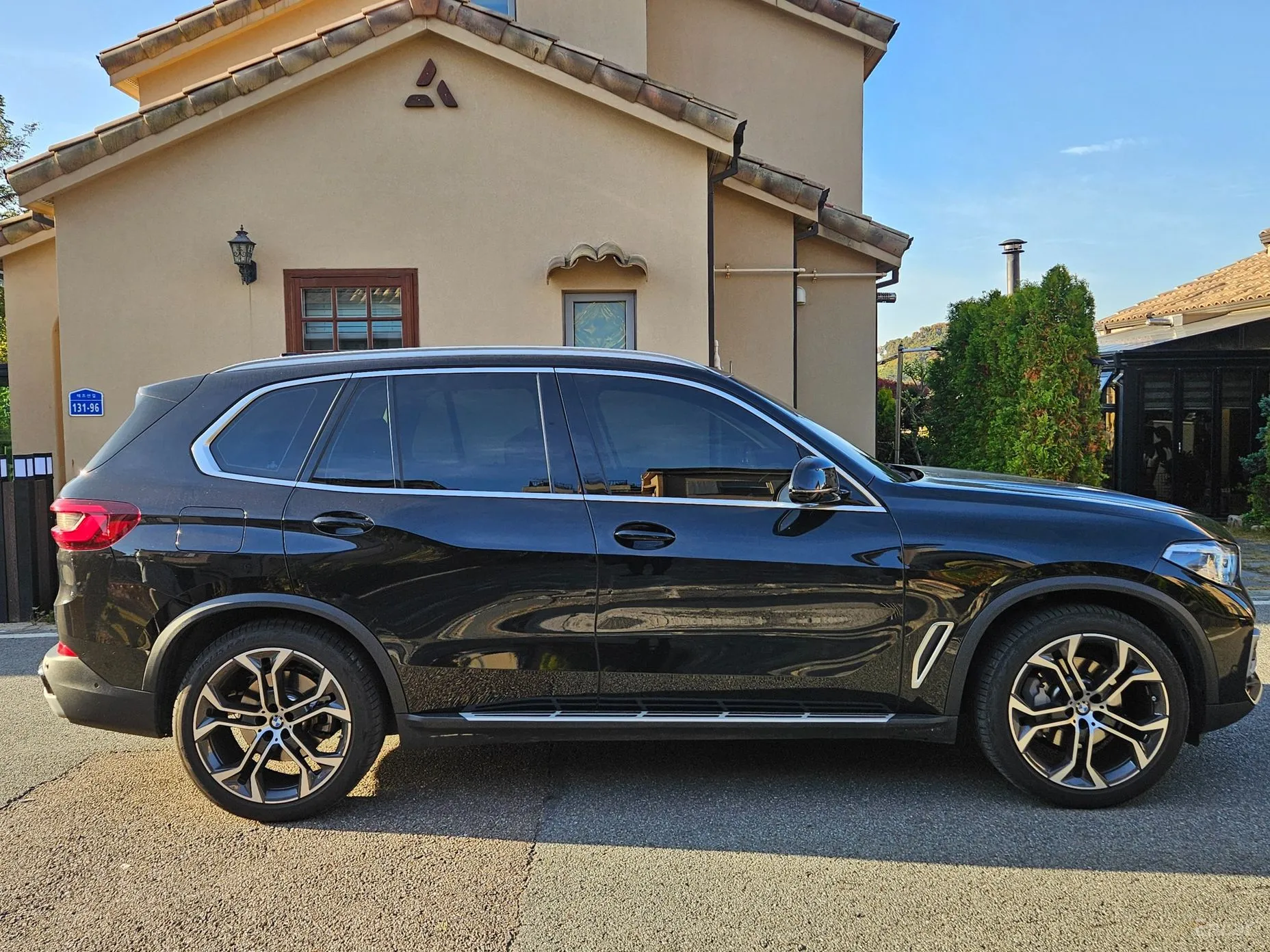 BMW X5 (G05) превью 7