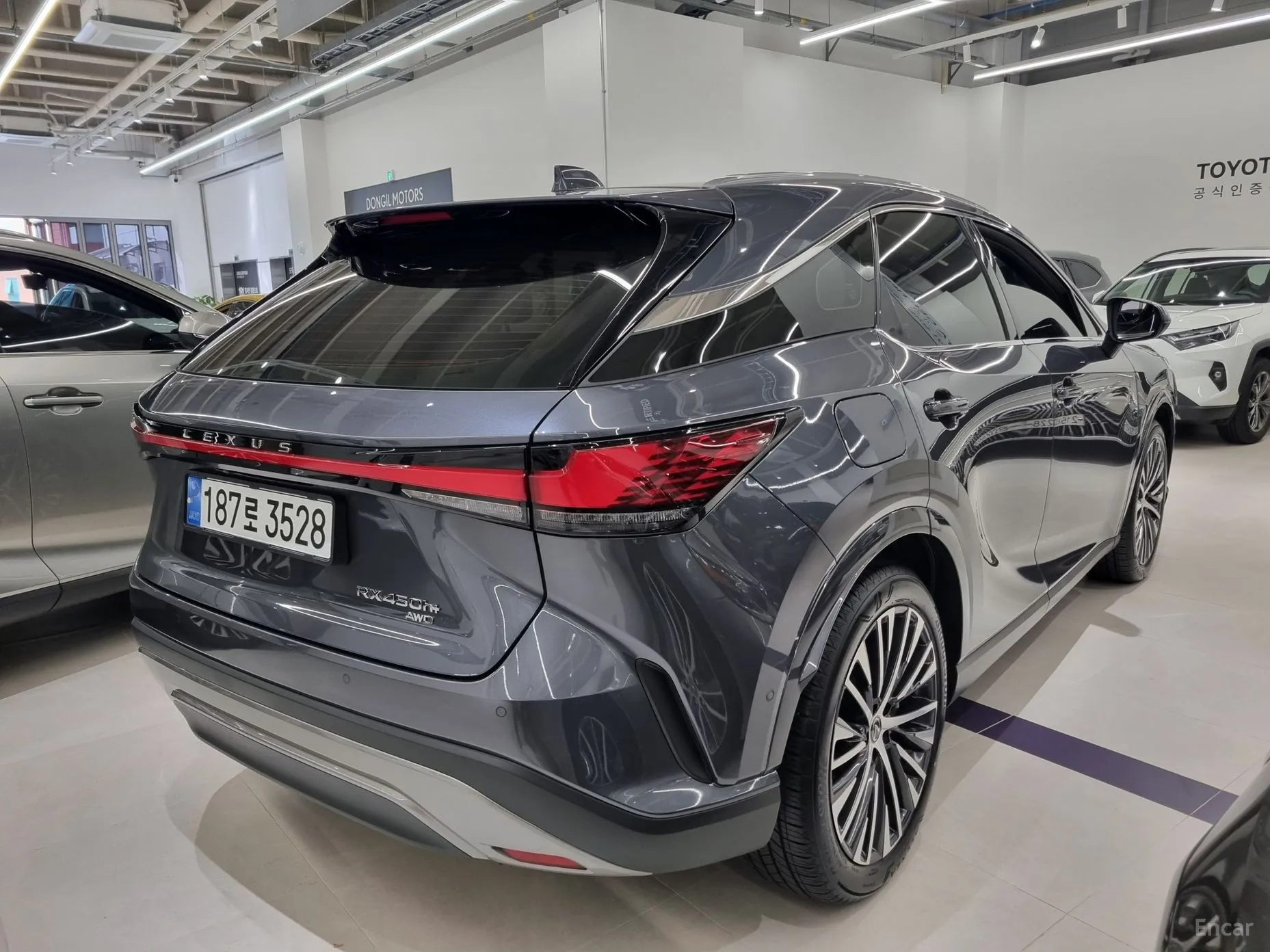 Lexus RX450h + 5th Gen