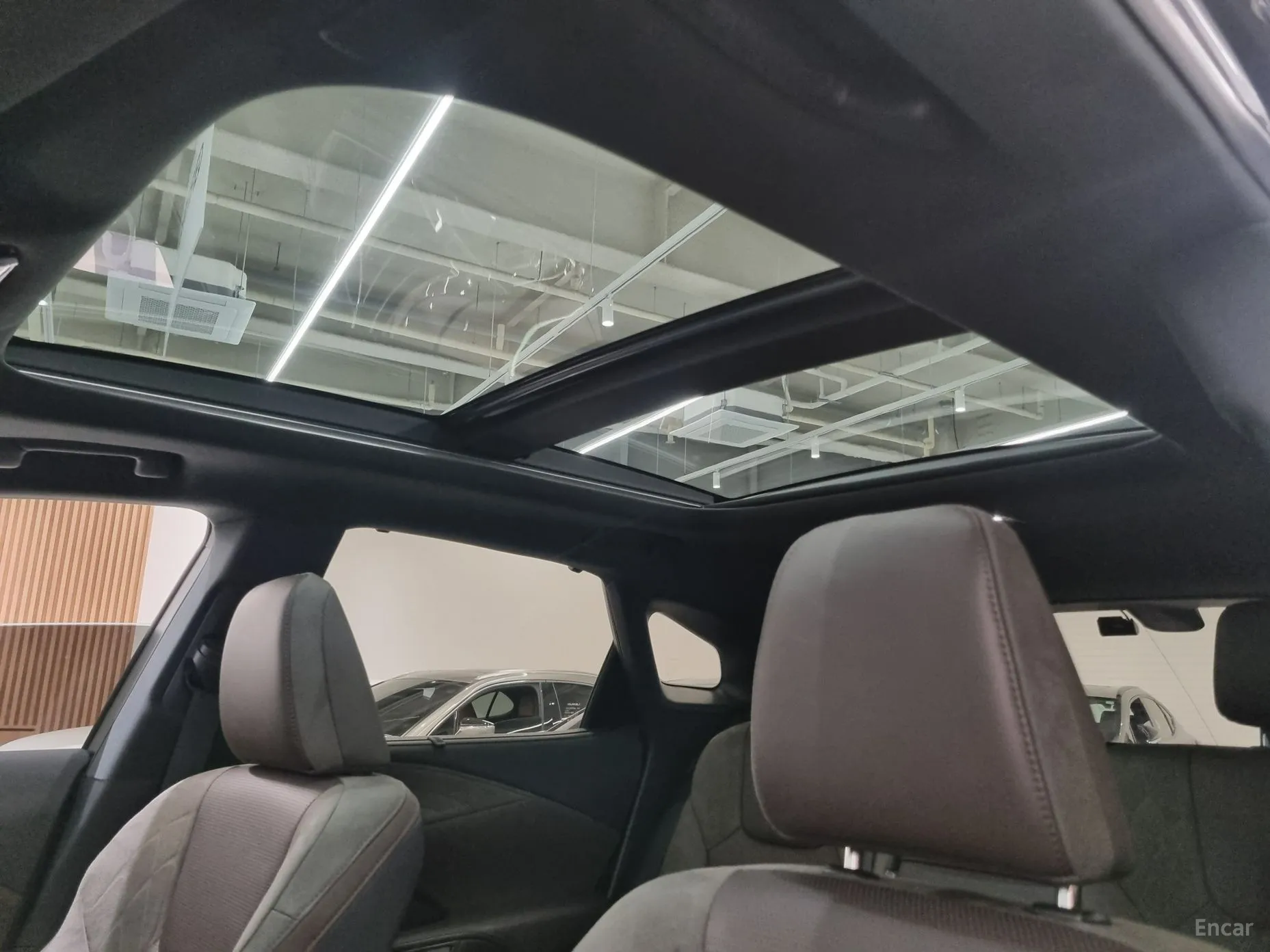 Lexus RX450h + 5th Gen превью 16