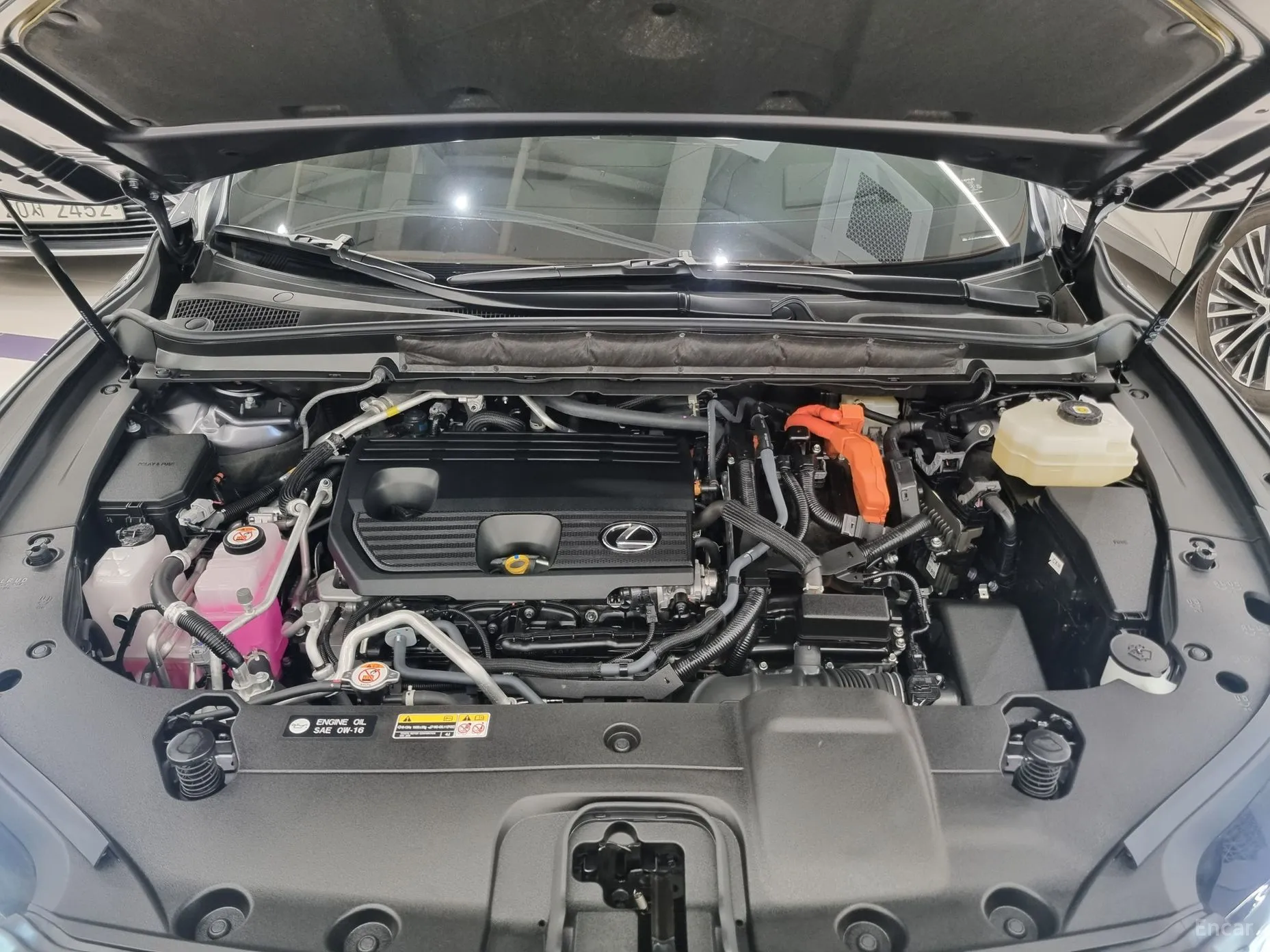 Lexus RX450h + 5th Gen превью 6
