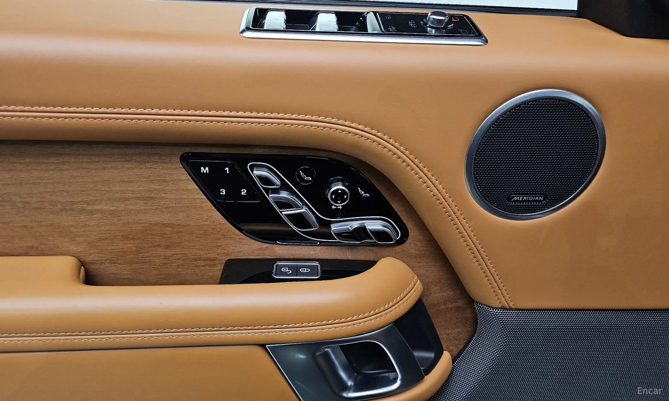 Land Rover Range Rover 4th Generation превью 13
