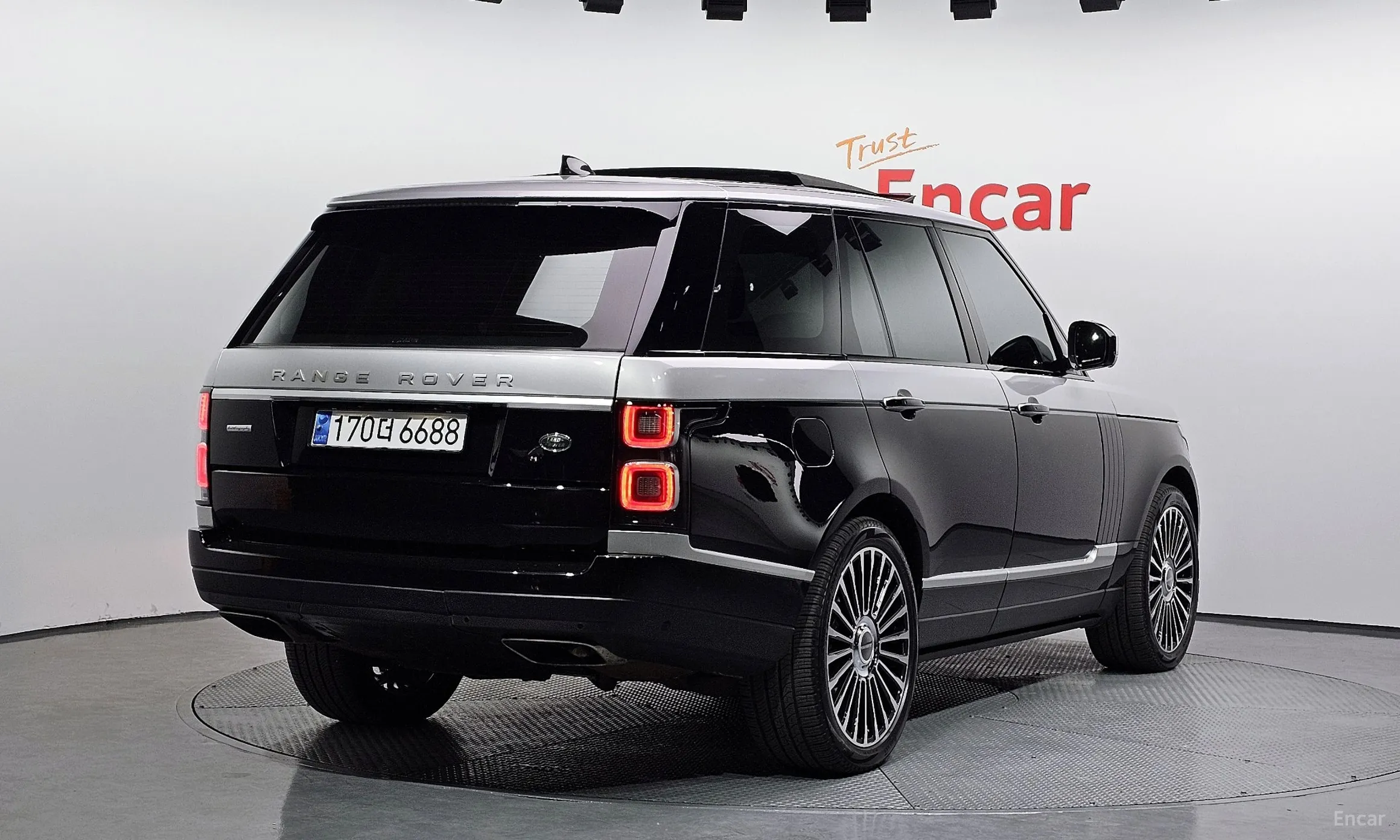 Land Rover Range Rover 4th Generation
