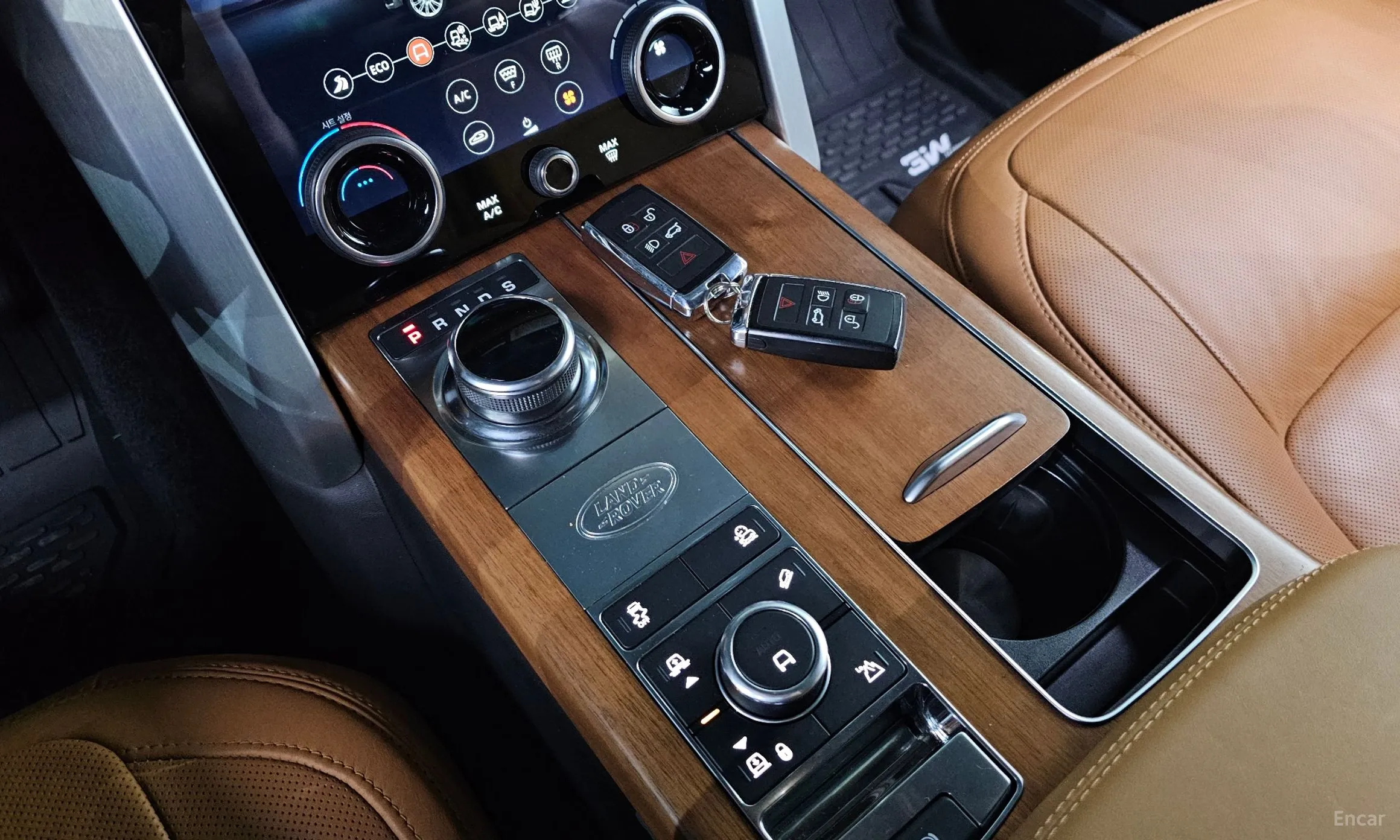 Land Rover Range Rover 4th Generation превью 9