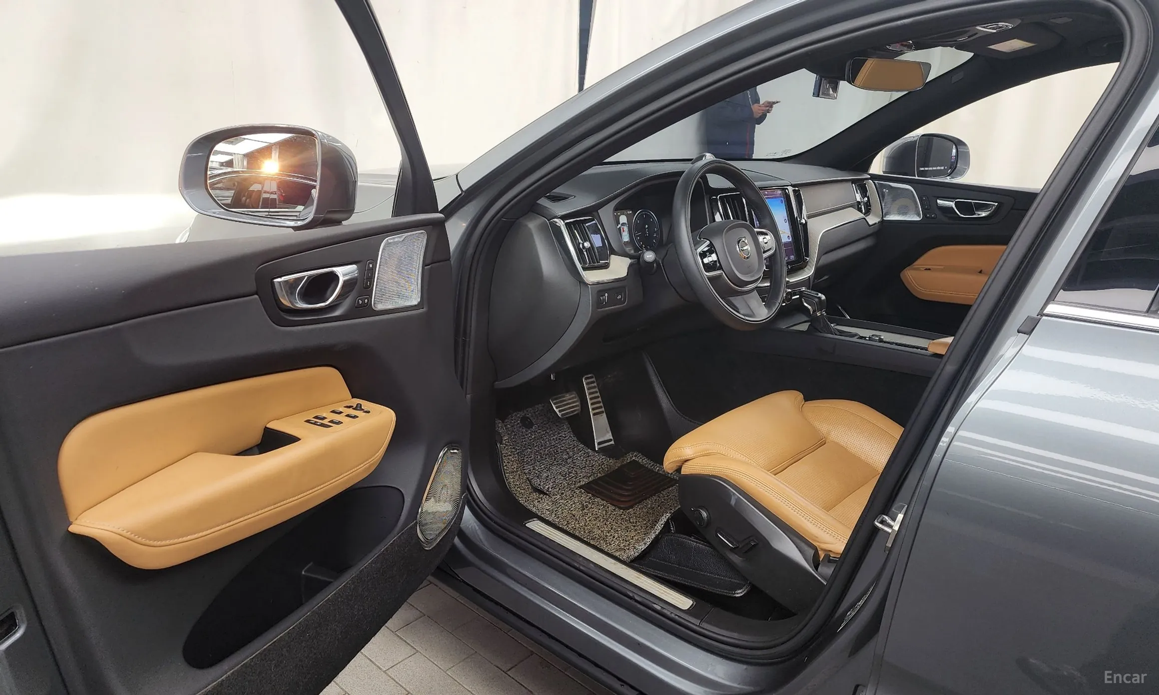 Volvo XC60 Gen 2 превью 10