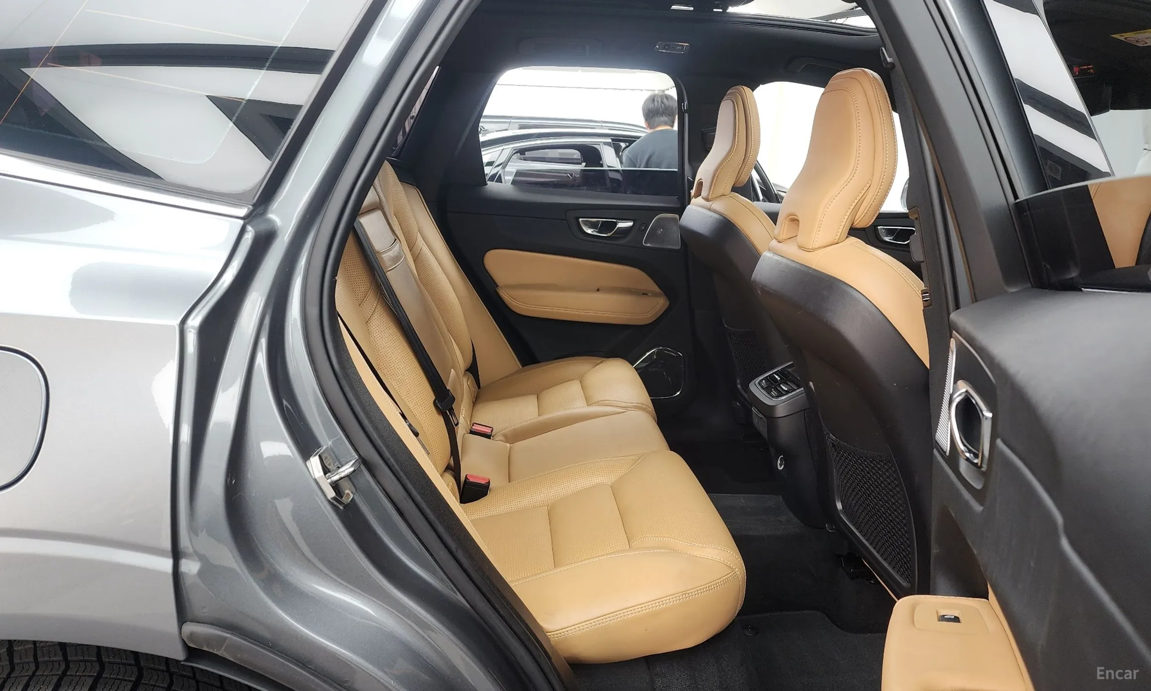 Volvo XC60 Gen 2 превью 12