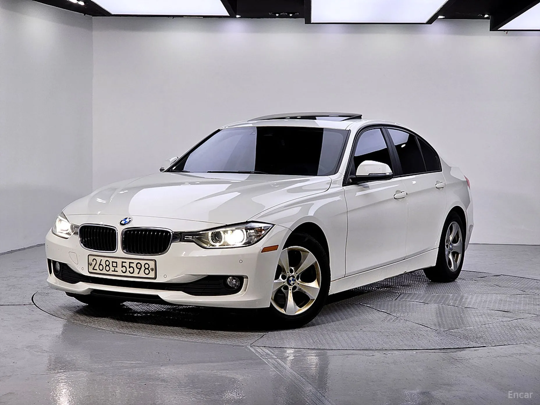 BMW 3 Series (F30)