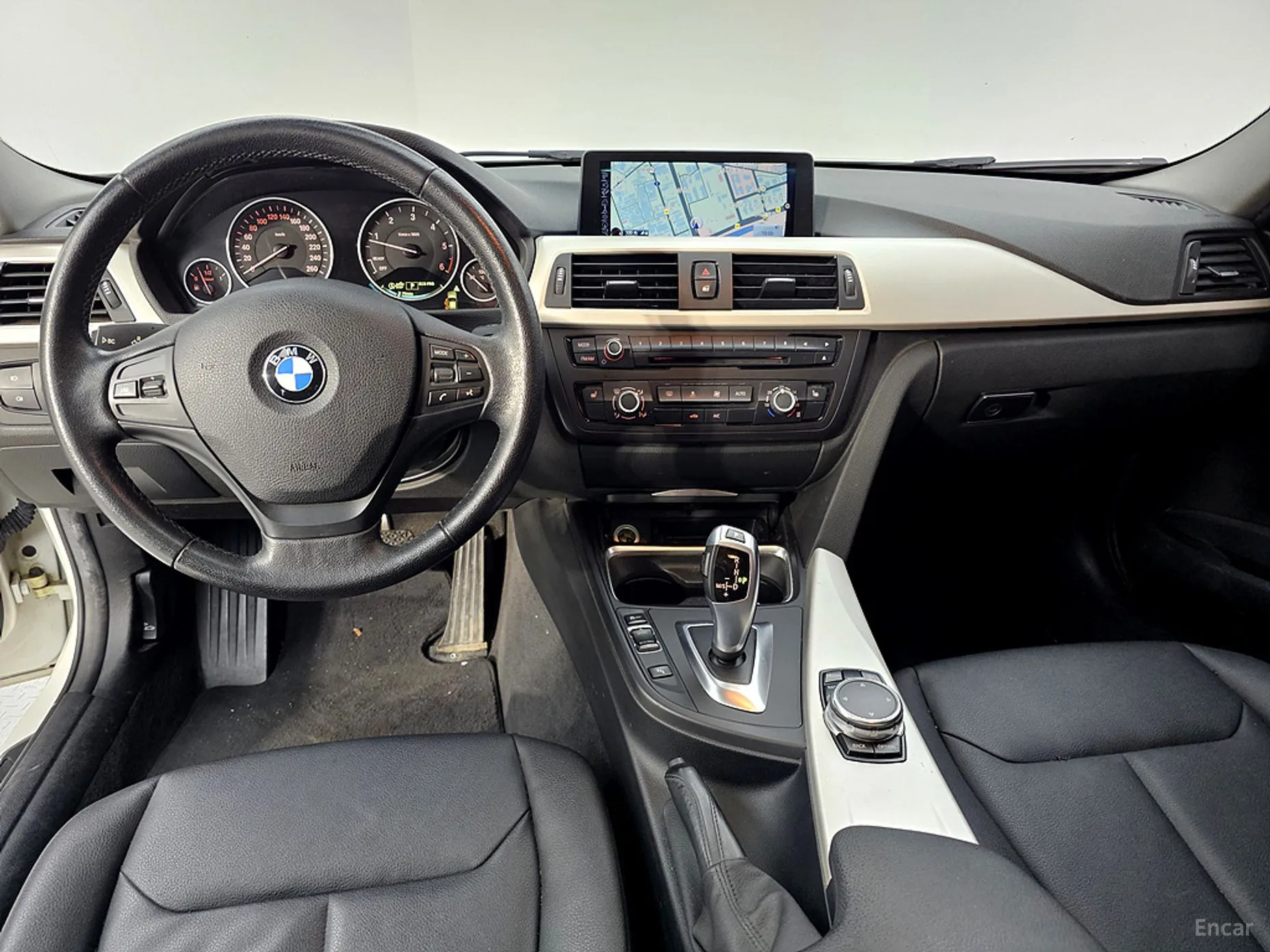 BMW 3 Series (F30) превью 5
