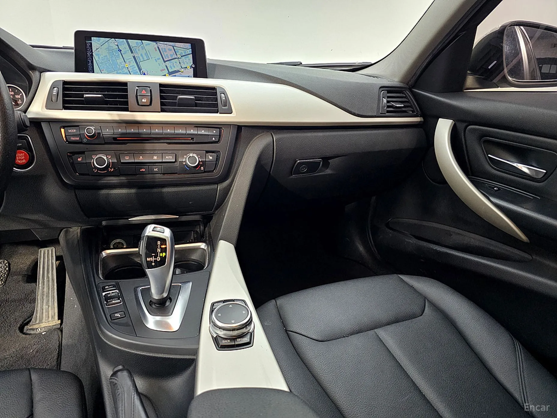 BMW 3 Series (F30) превью 8