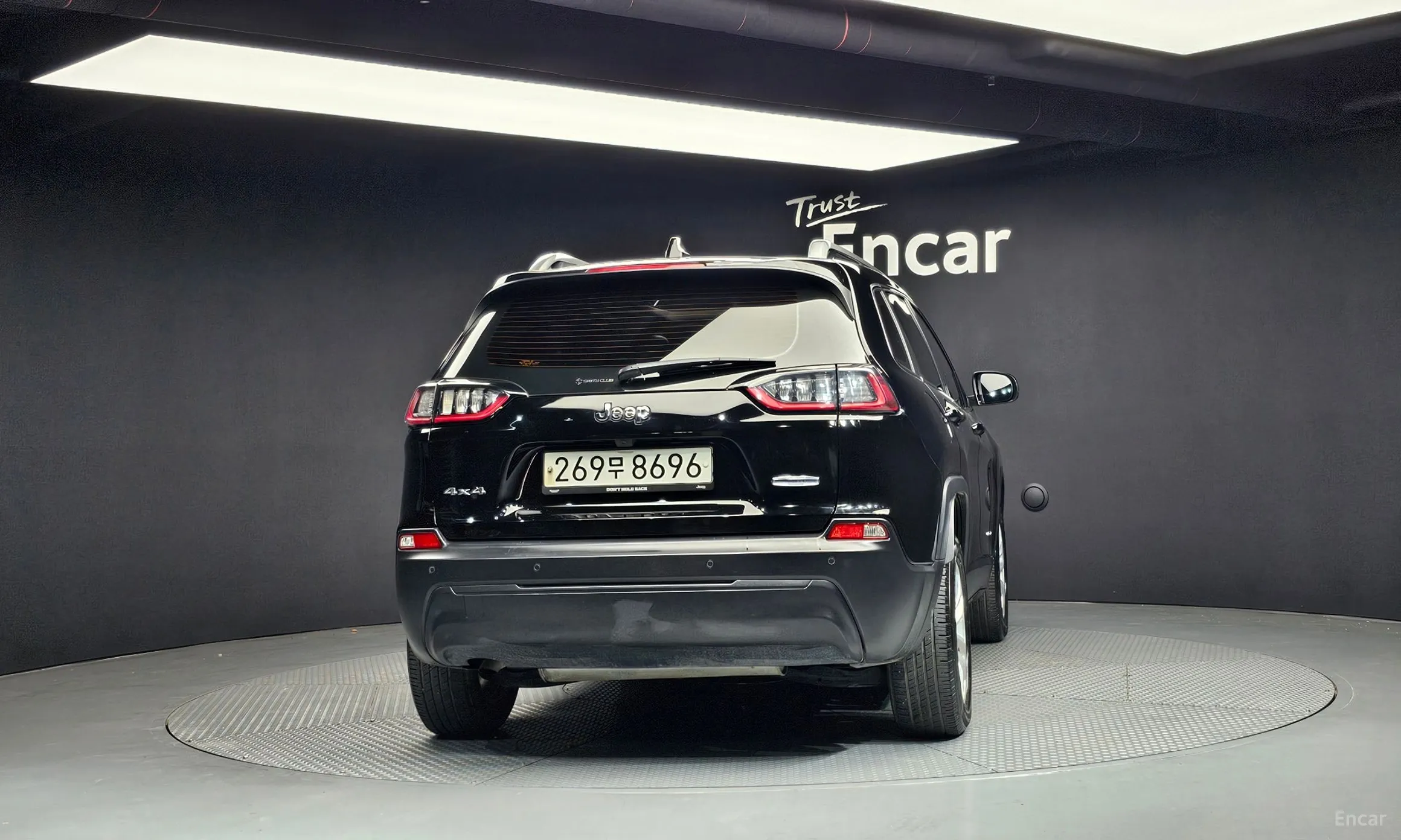 Jeep Cherokee (KL) превью 4