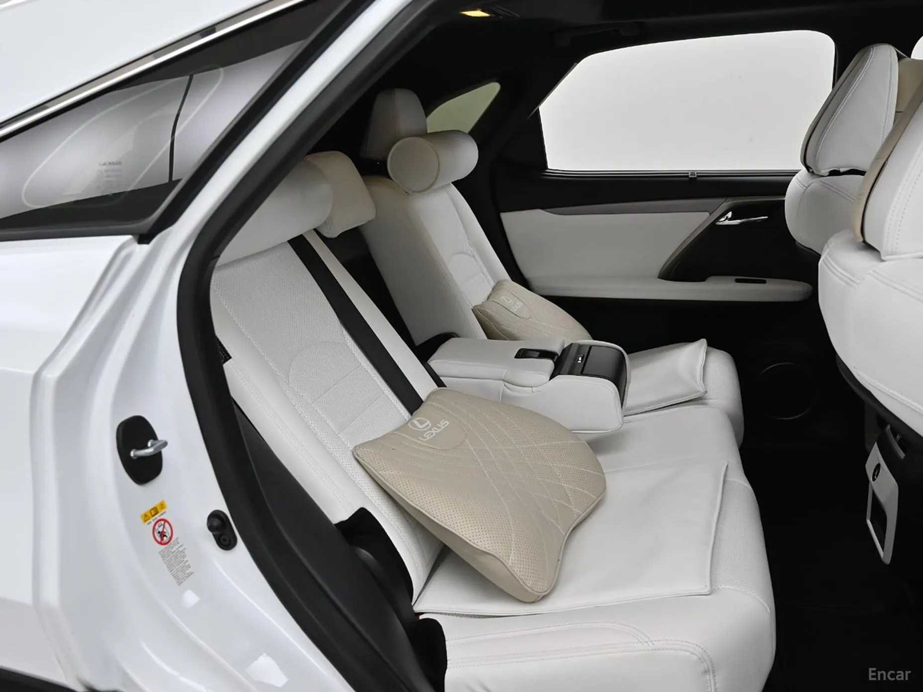 Lexus RX450h Gen 4 превью 13