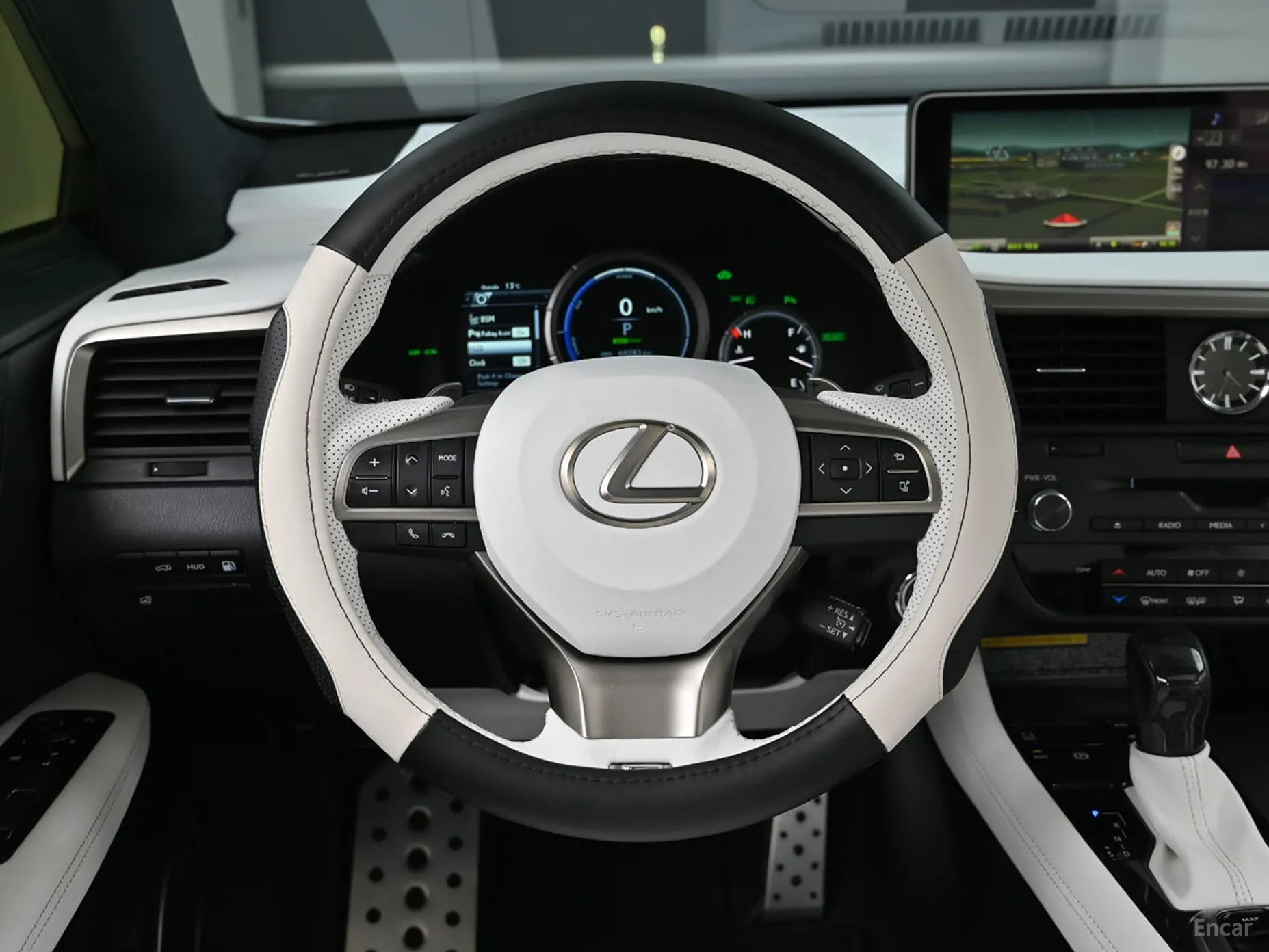 Lexus RX450h Gen 4 превью 14