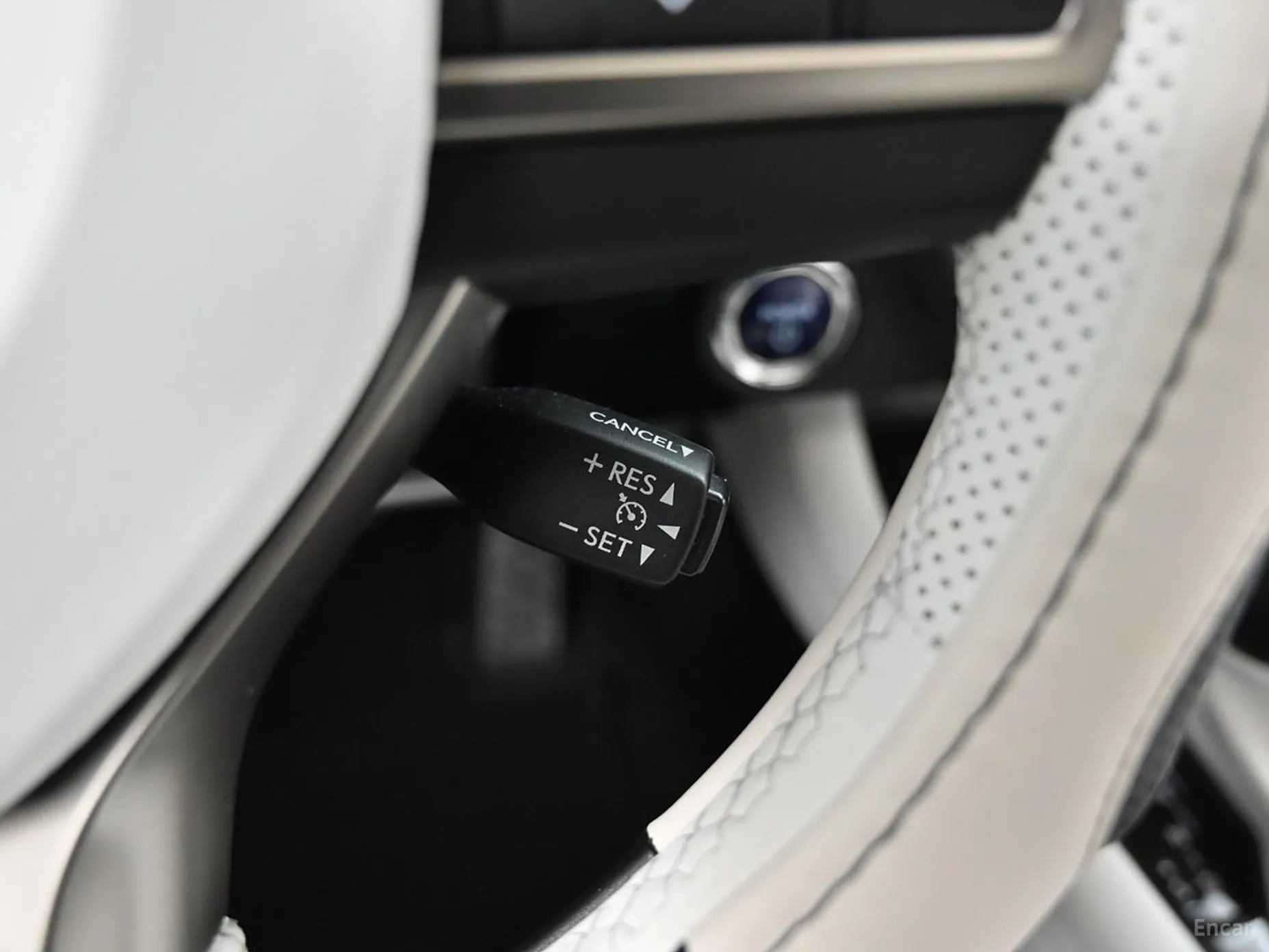 Lexus RX450h Gen 4 превью 16