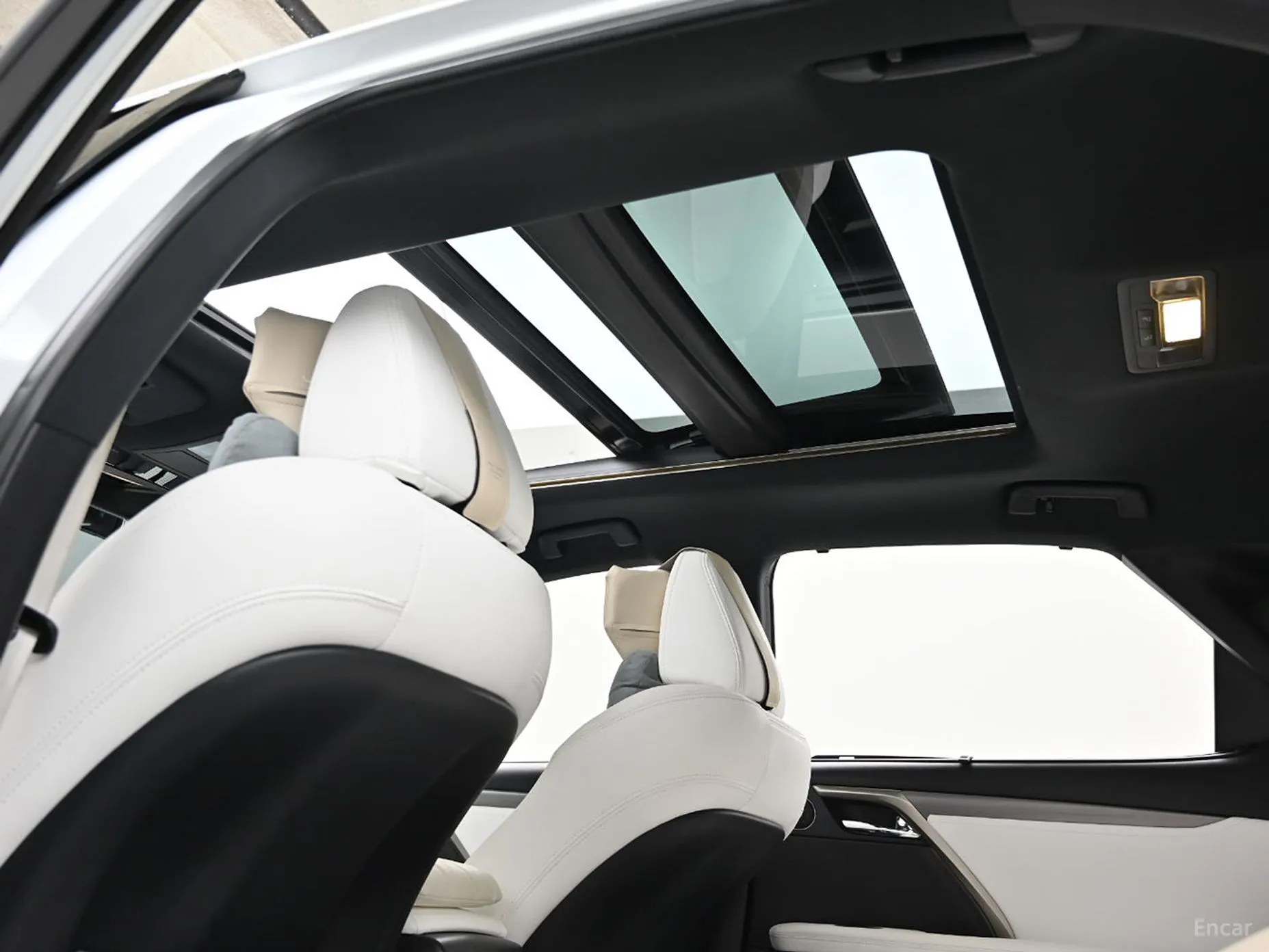 Lexus RX450h Gen 4 превью 19