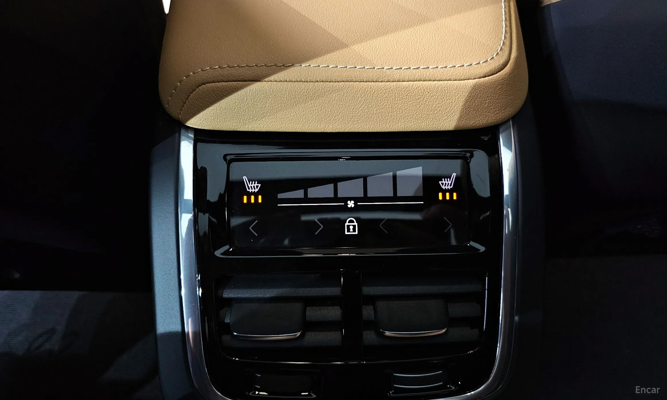 Volvo XC60 Gen 2 превью 19
