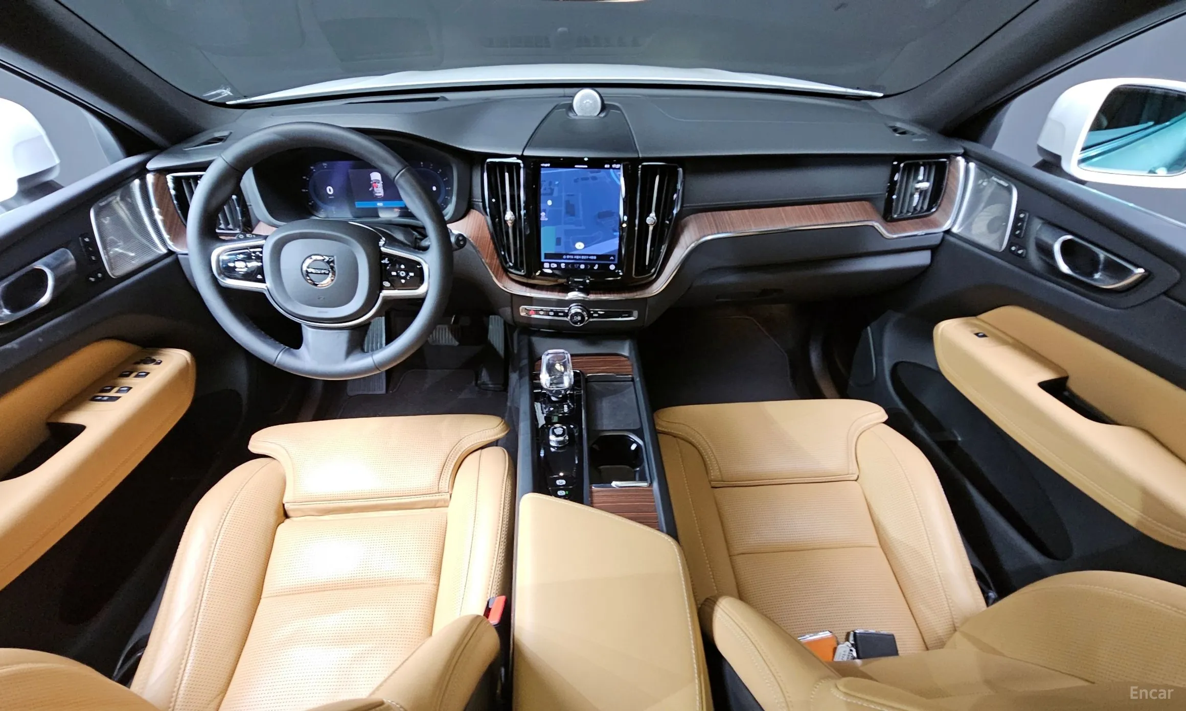 Volvo XC60 Gen 2 превью 7