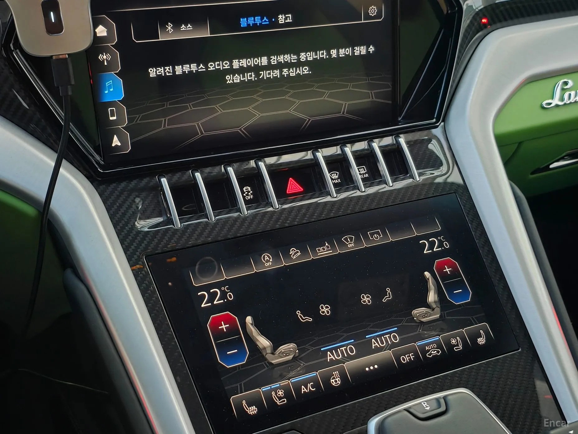 Lamborghini Urus превью 11