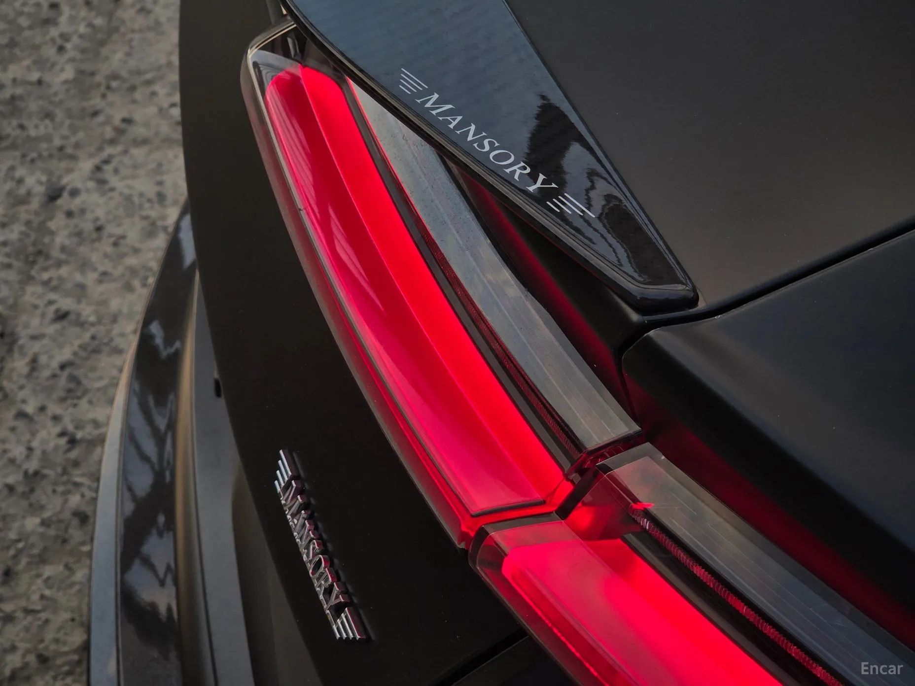 Lamborghini Urus превью 18