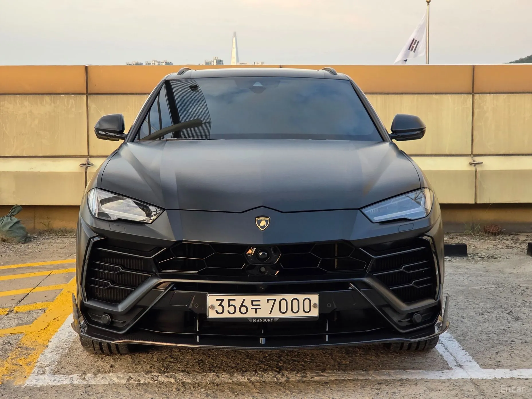 Lamborghini Urus превью 3