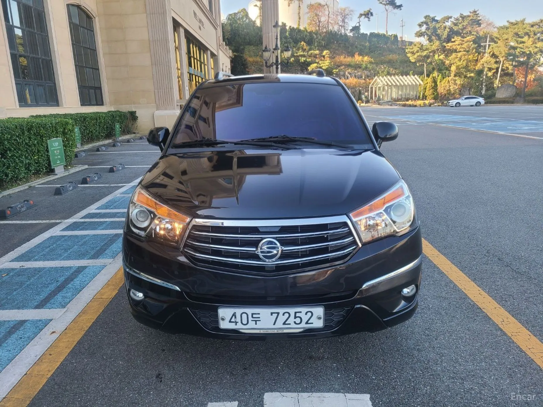 KG Mobility (SsangYong) Korando Turismo превью 3