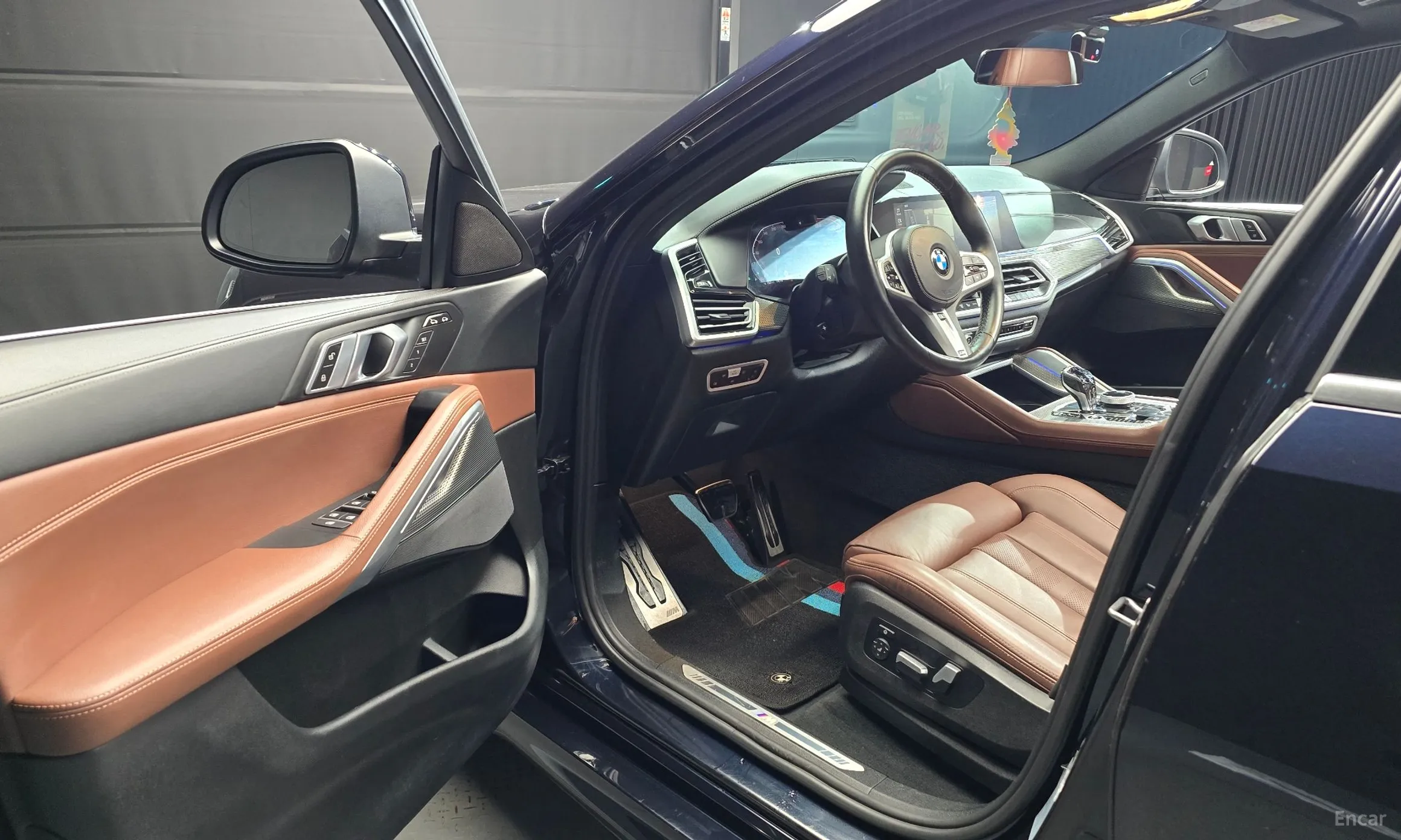 BMW X6 (G06) превью 11