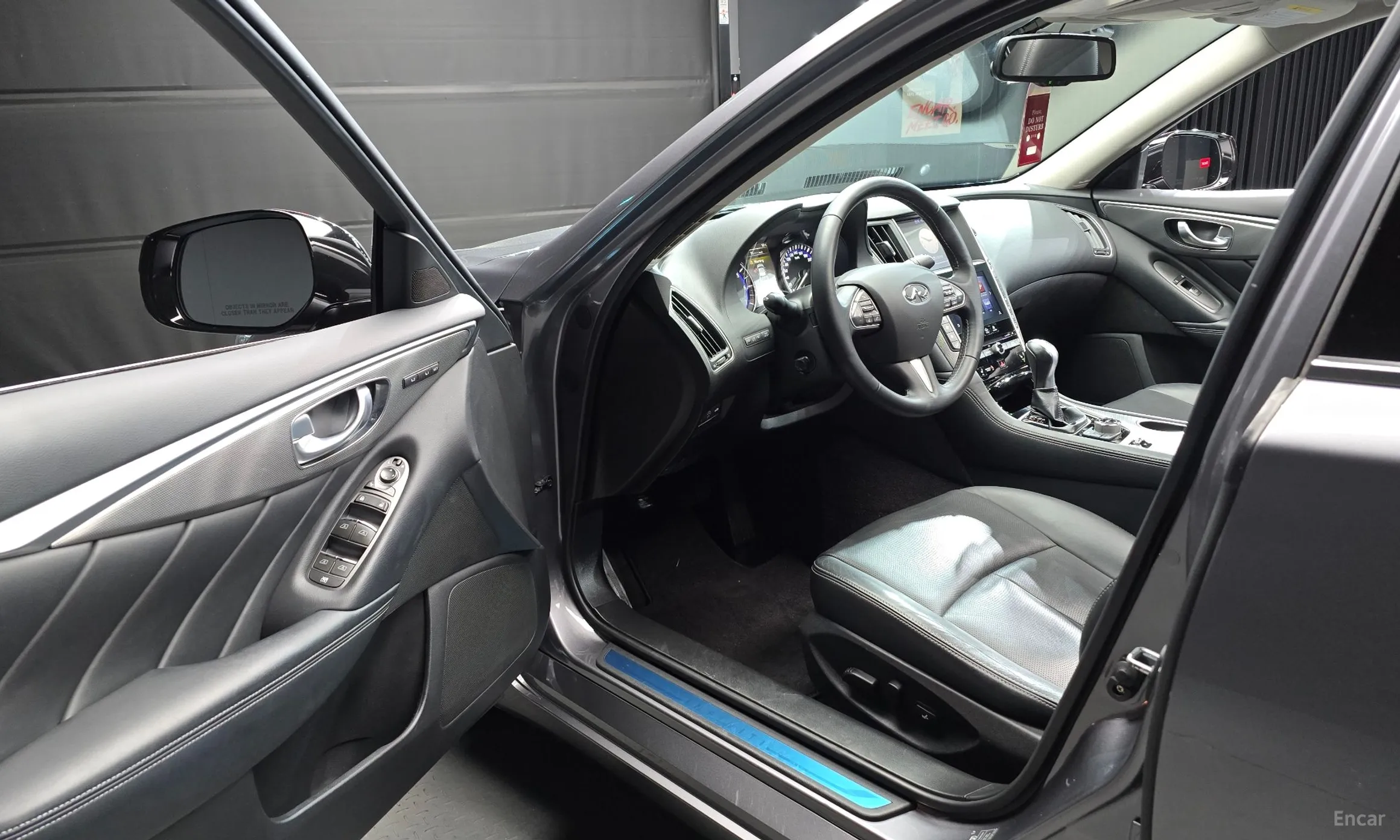 Infiniti Q50 превью 11