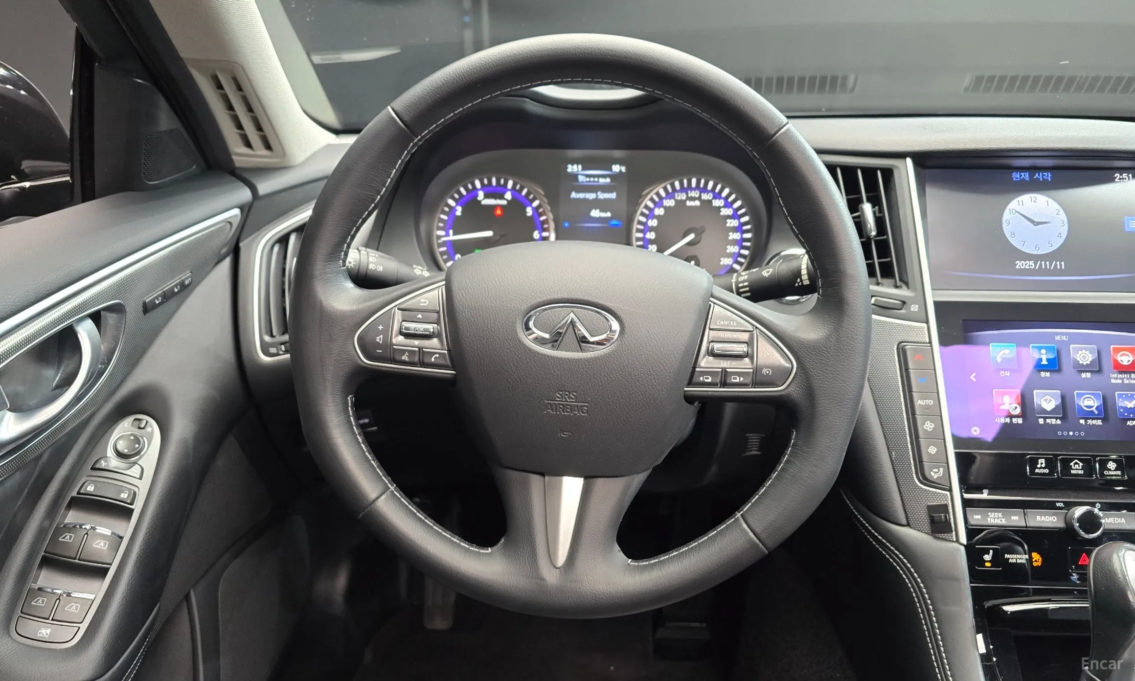 Infiniti Q50 превью 13