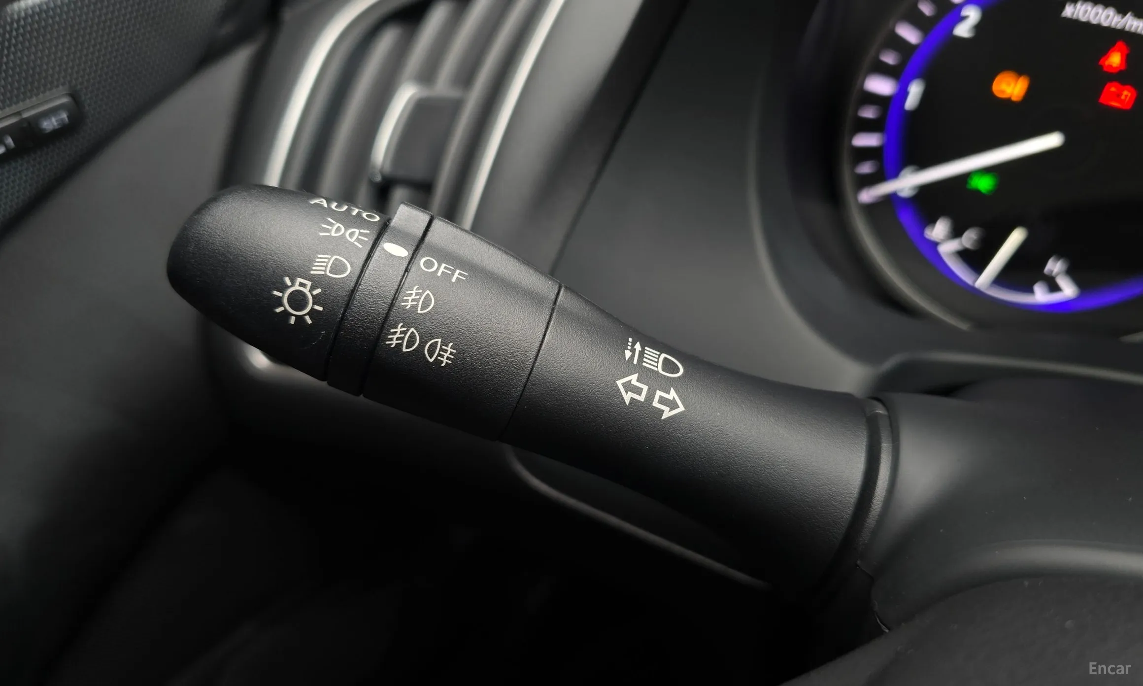 Infiniti Q50 превью 17