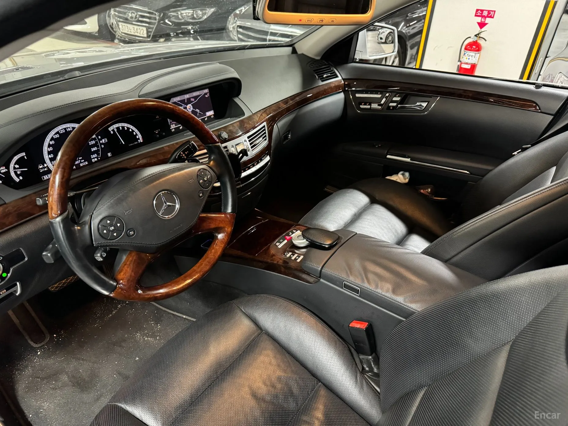 Mercedes Benz S-Class W221 превью 11