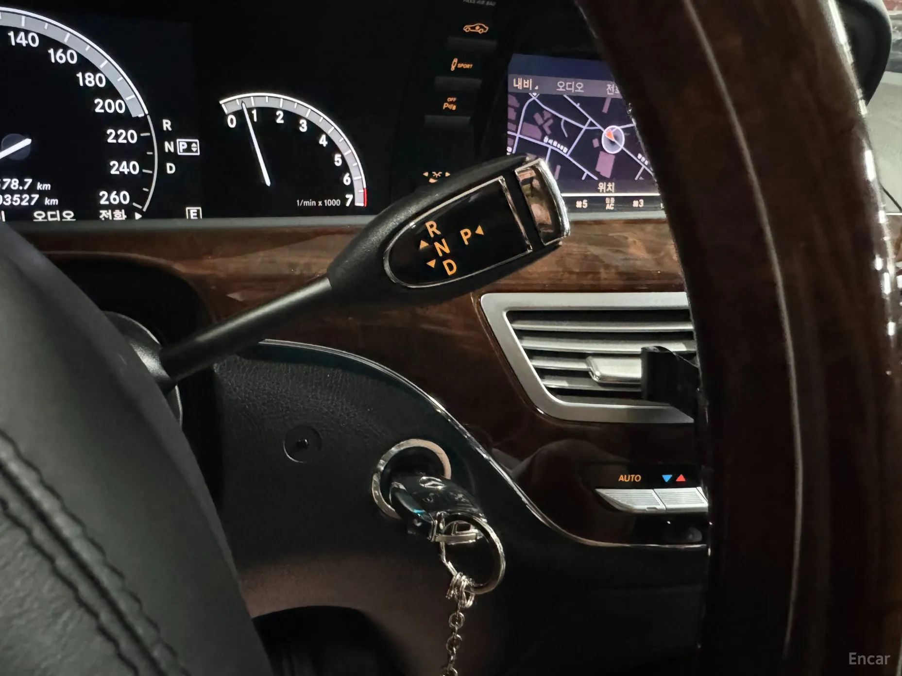 Mercedes Benz S-Class W221 превью 9