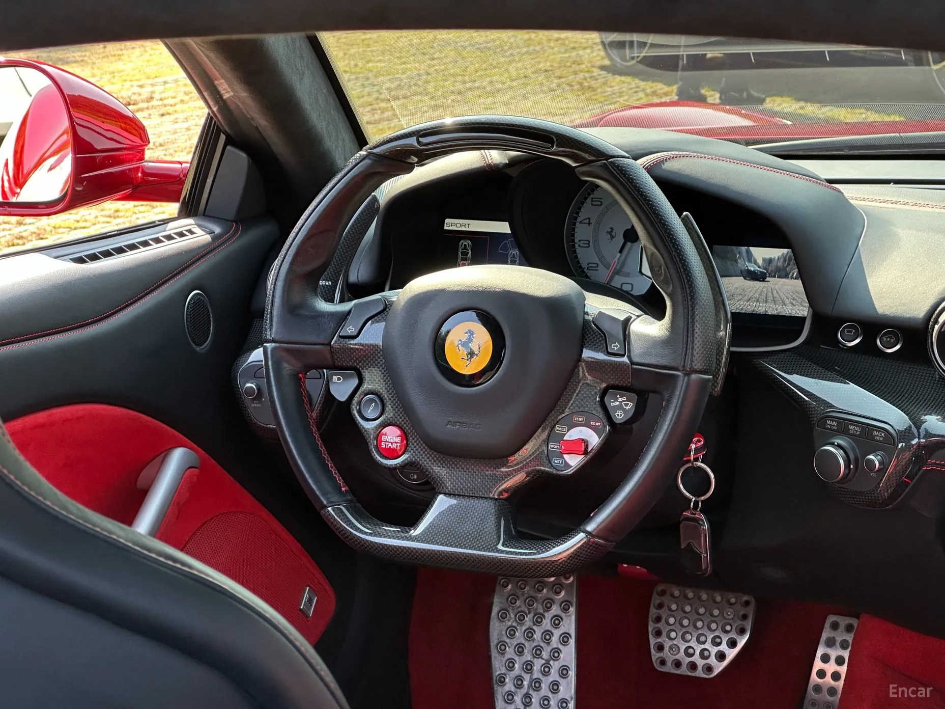 Ferrari F12 Berlinetta превью 12