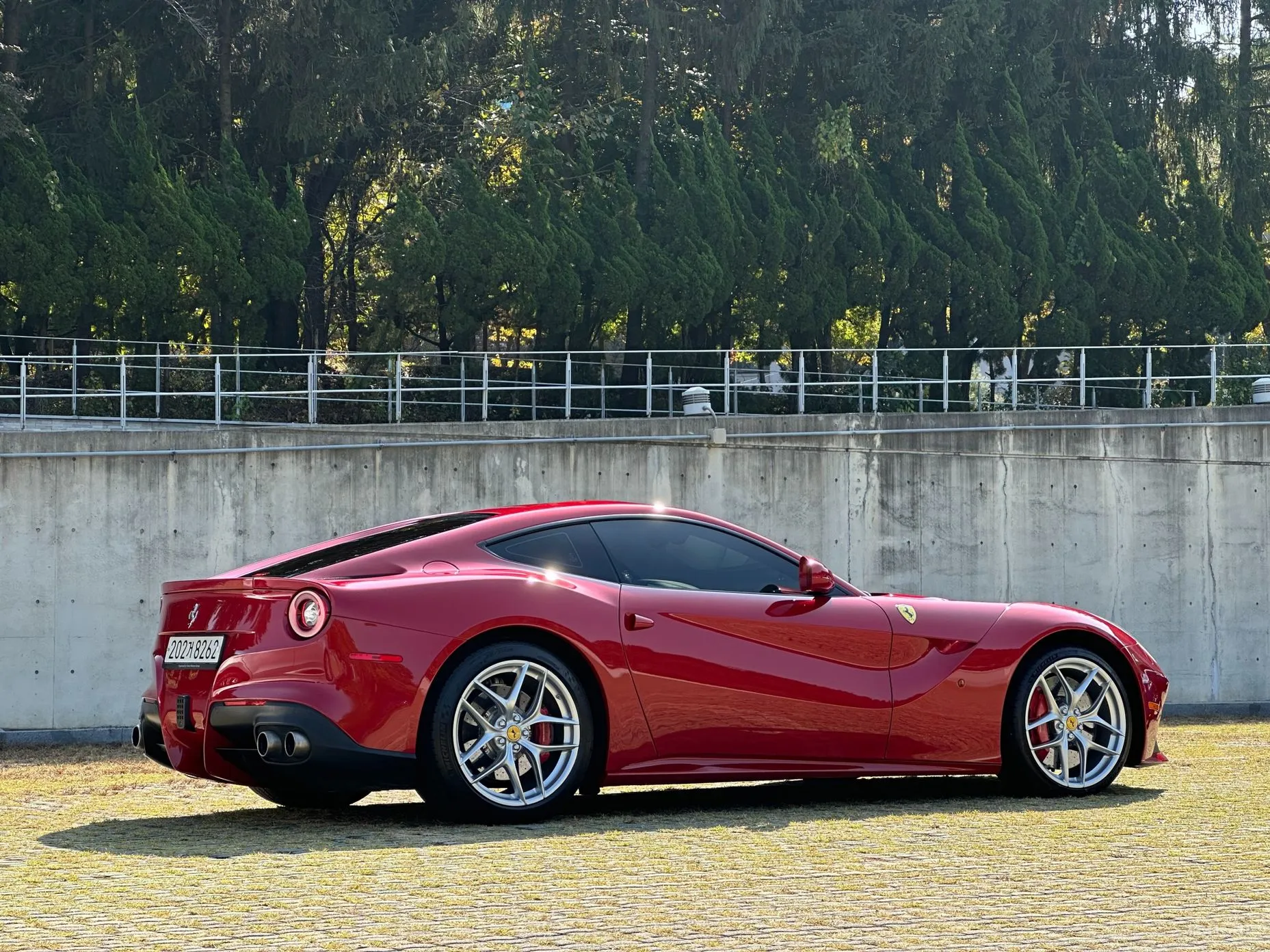 Ferrari F12 Berlinetta превью 19