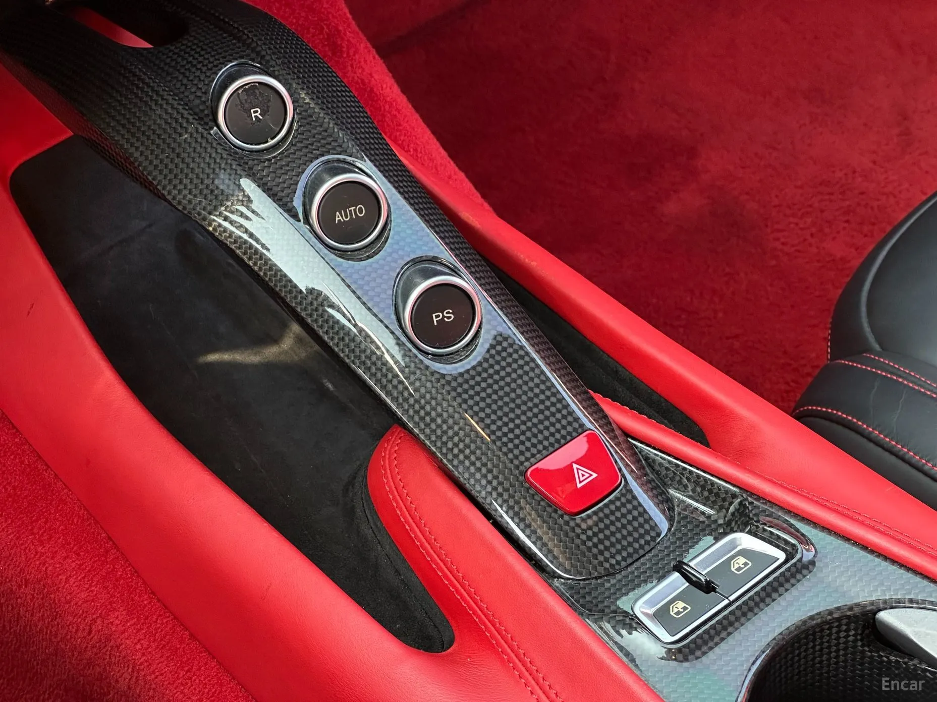 Ferrari F12 Berlinetta превью 9