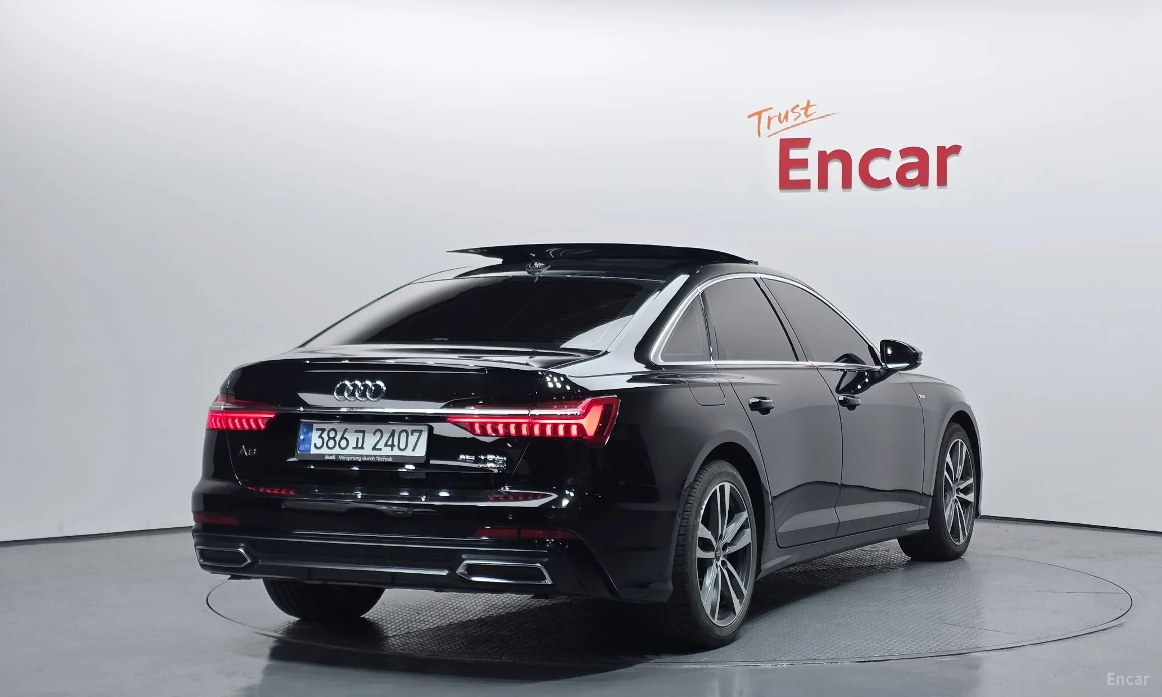 Audi A6 (C8)