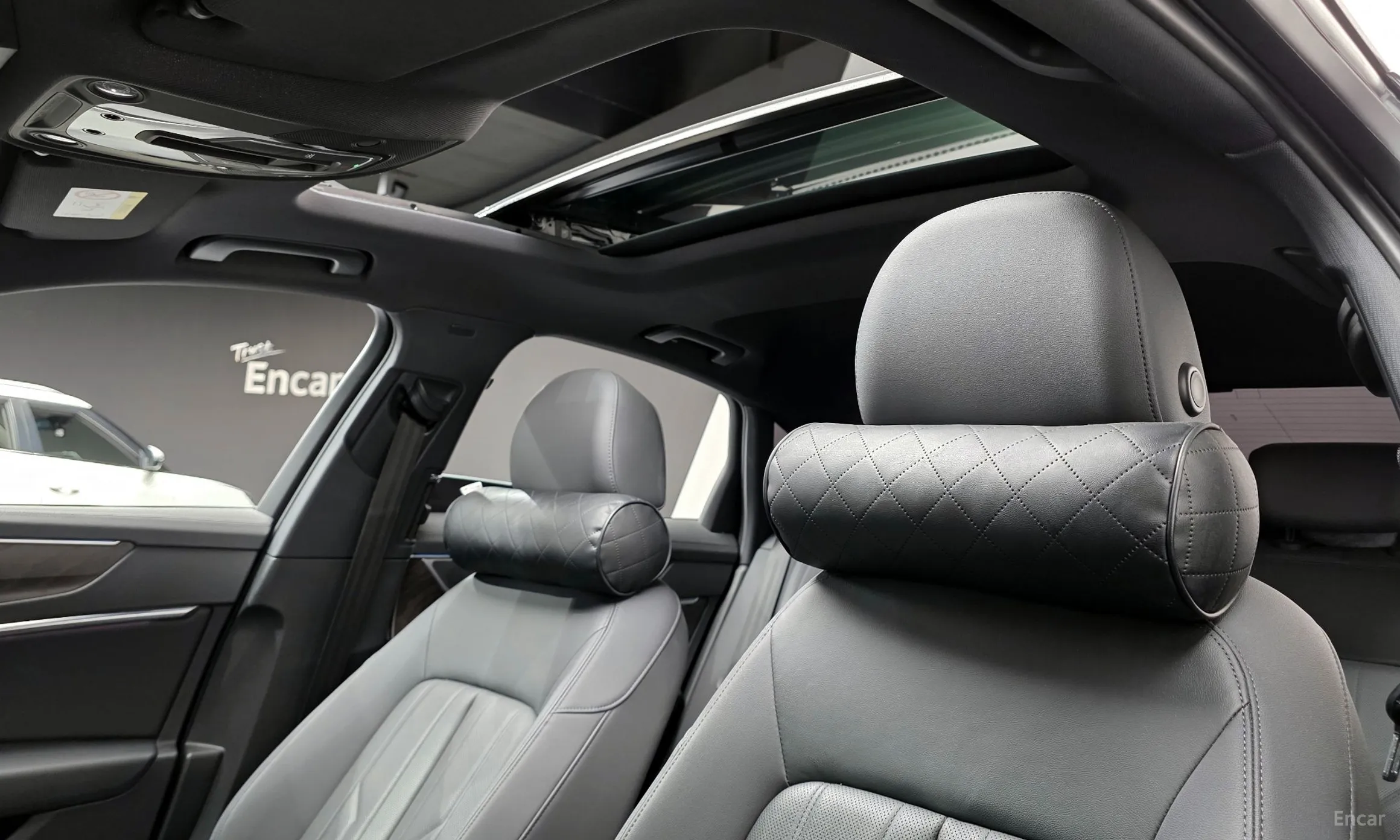 Audi A6 (C8) превью 19