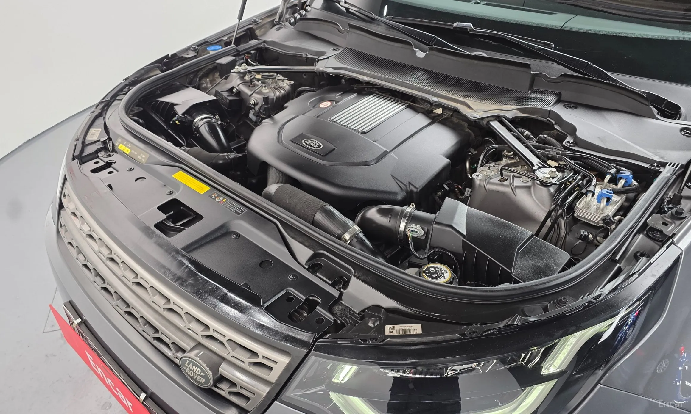 Land Rover Discovery 5 превью 6