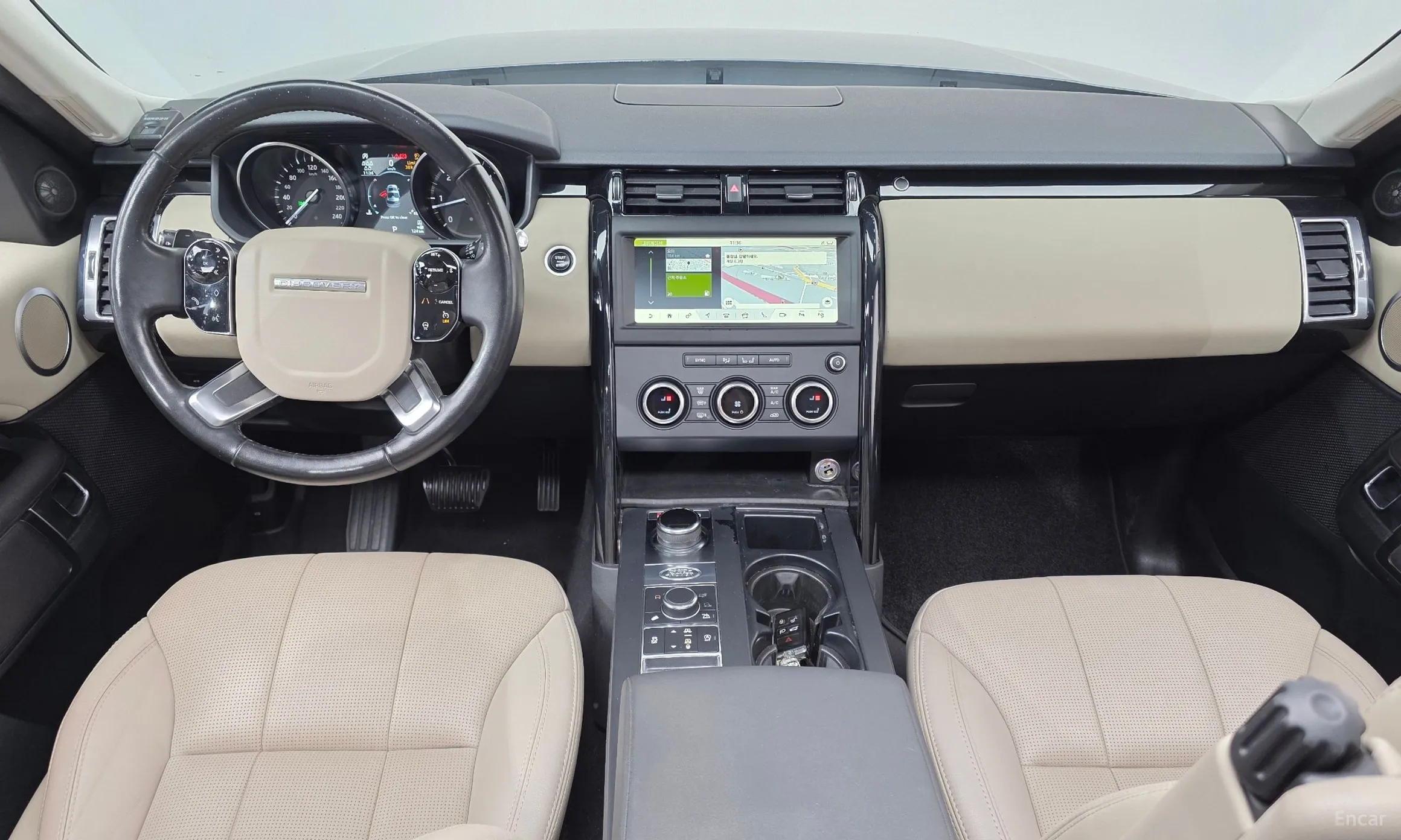 Land Rover Discovery 5 превью 7