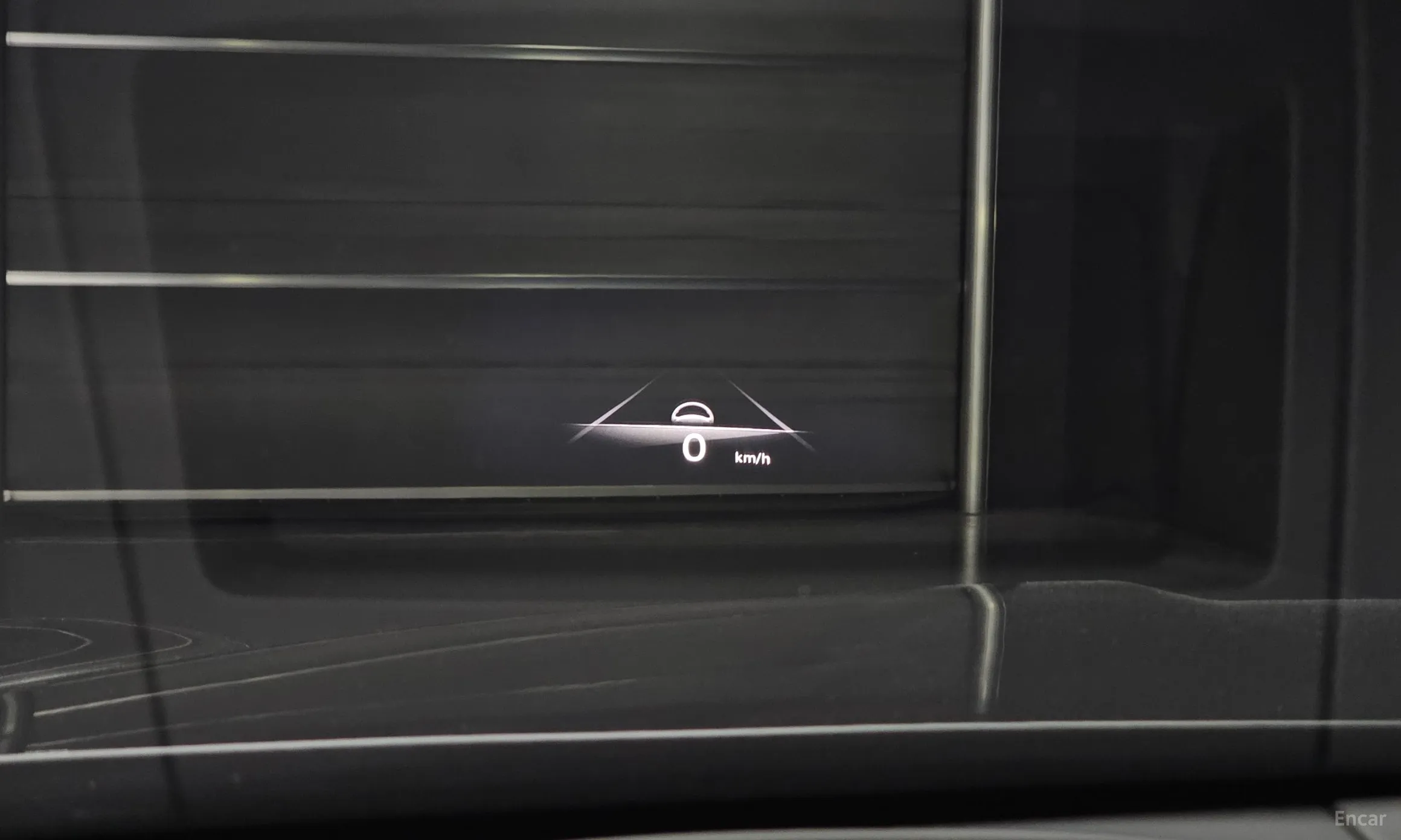Genesis GV70 превью 20