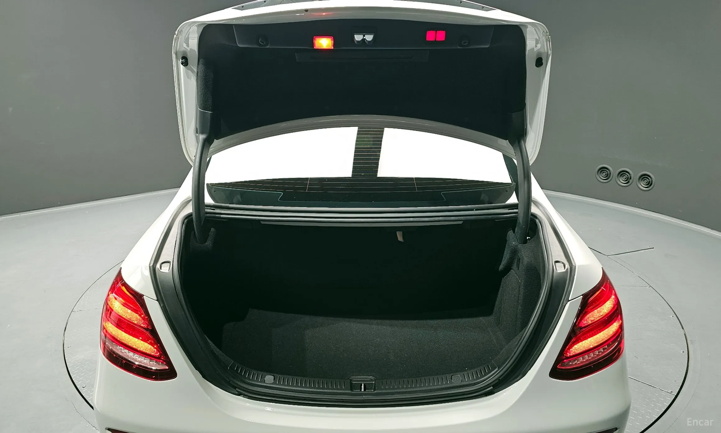 Mercedes Benz E-Class W213 превью 20
