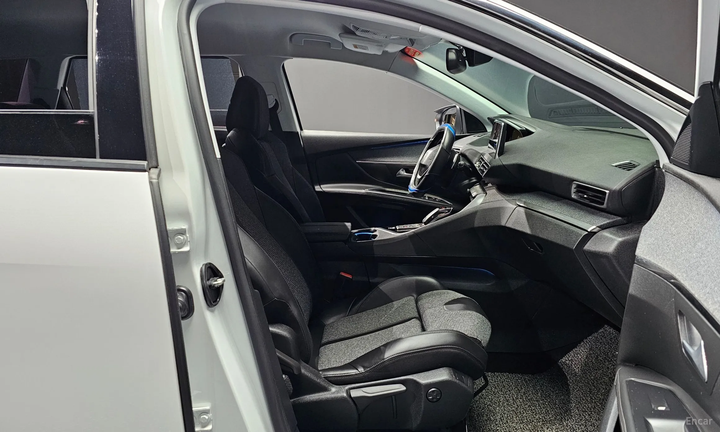Peugeot 5008 2nd generation превью 10