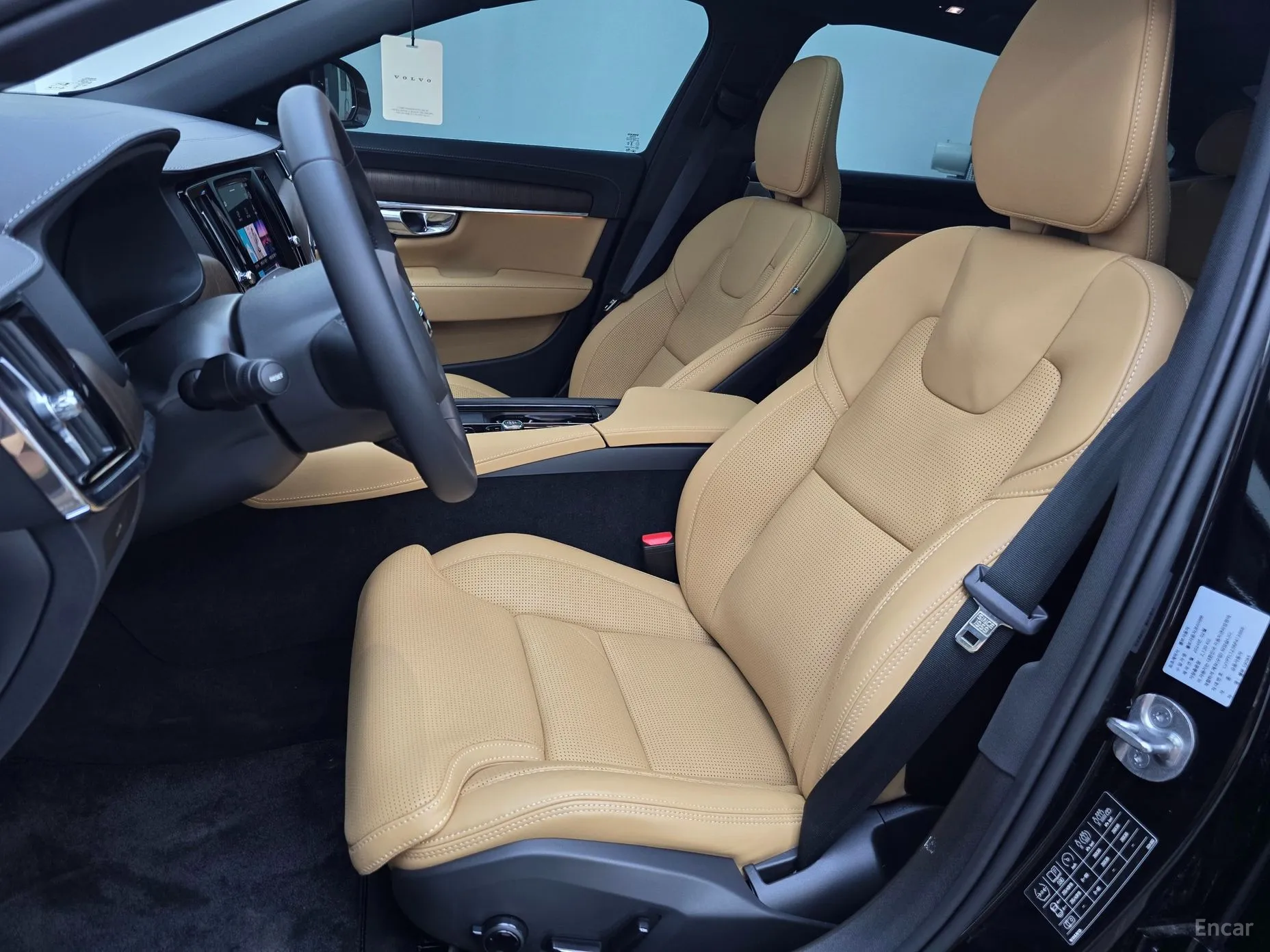 Volvo S90 превью 11