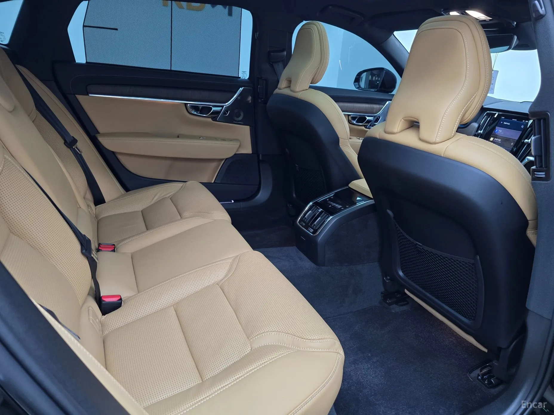 Volvo S90 превью 12