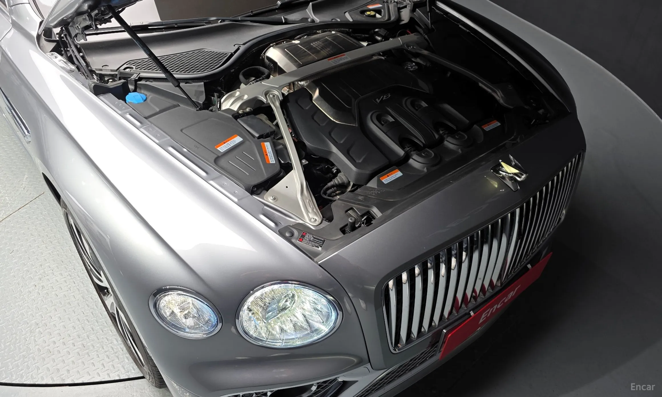 Bentley Flying Spur 3rd Generation превью 6