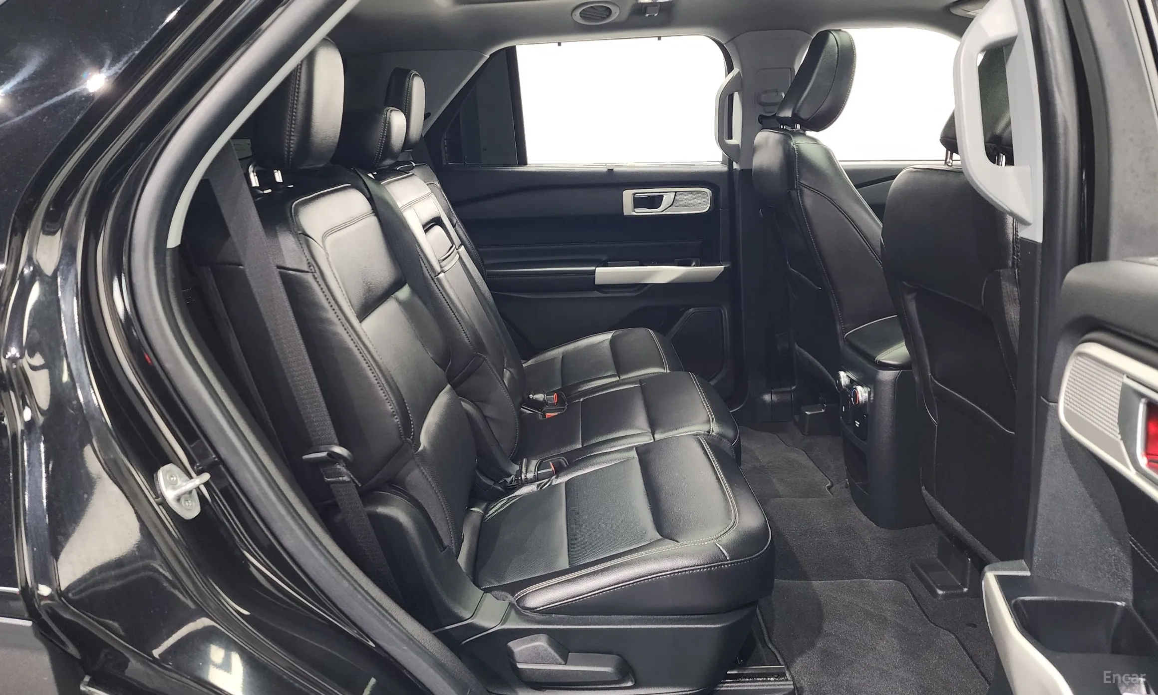 Ford Explorer 6th Generation превью 12