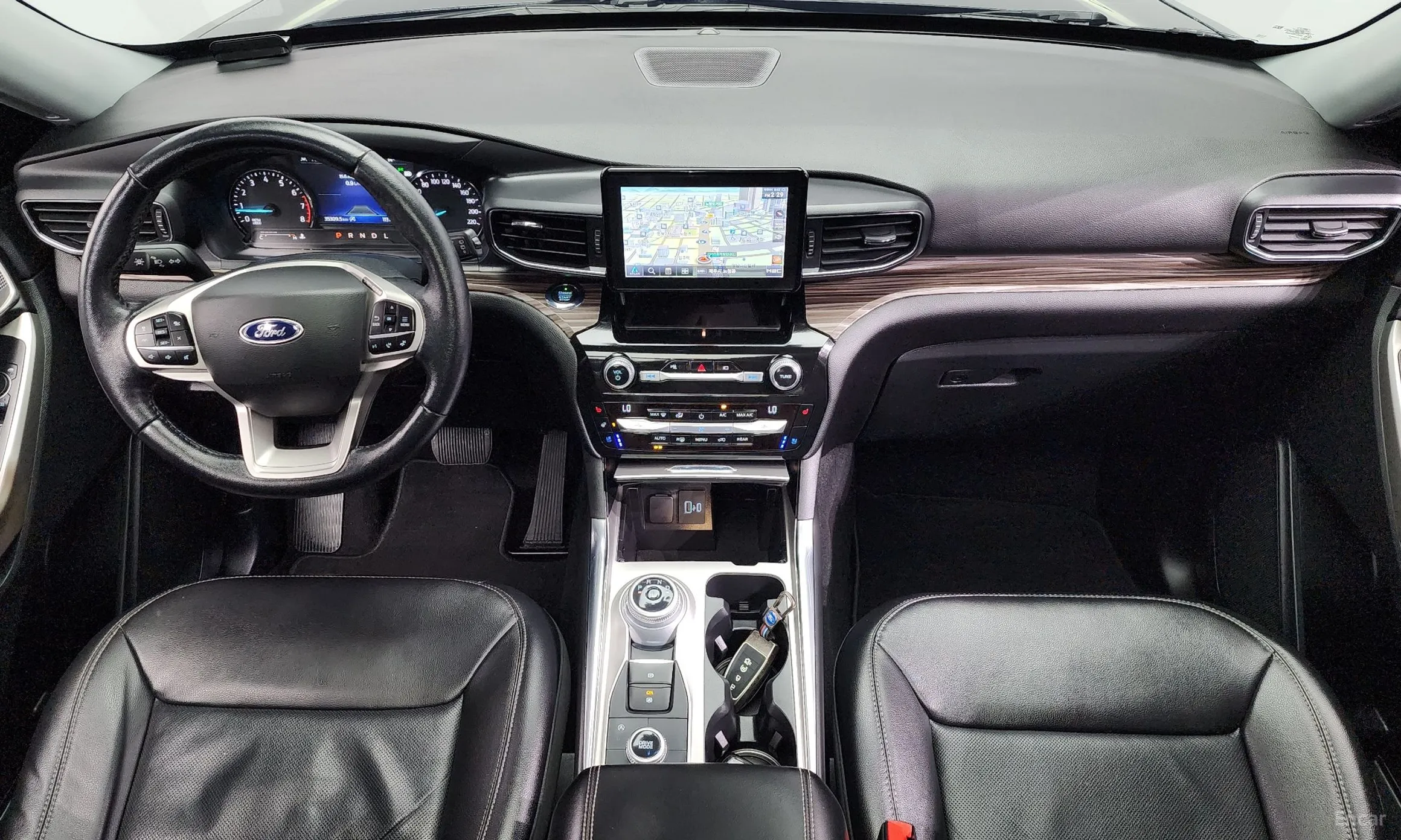 Ford Explorer 6th Generation превью 7