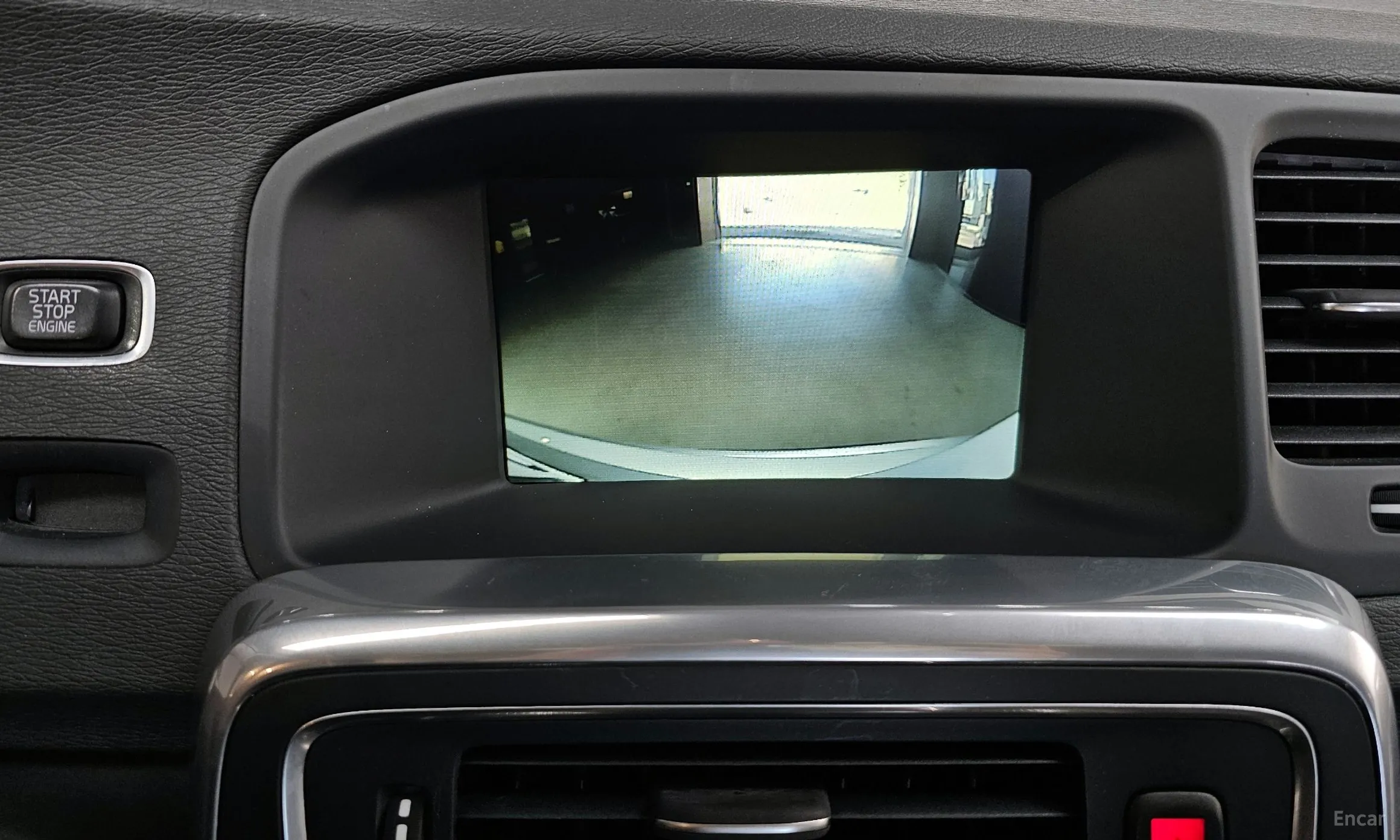 Volvo S60 превью 15