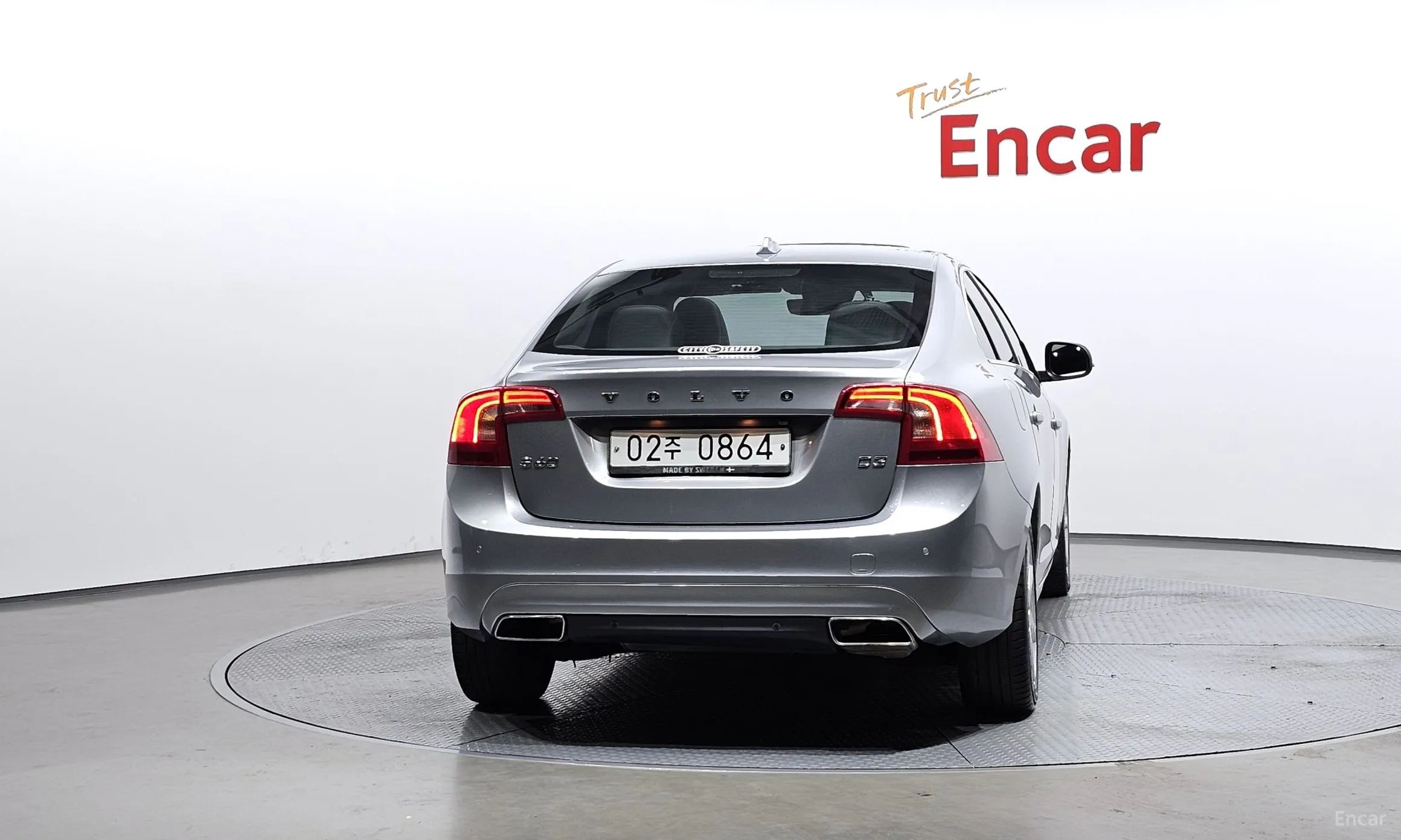 Volvo S60 превью 4