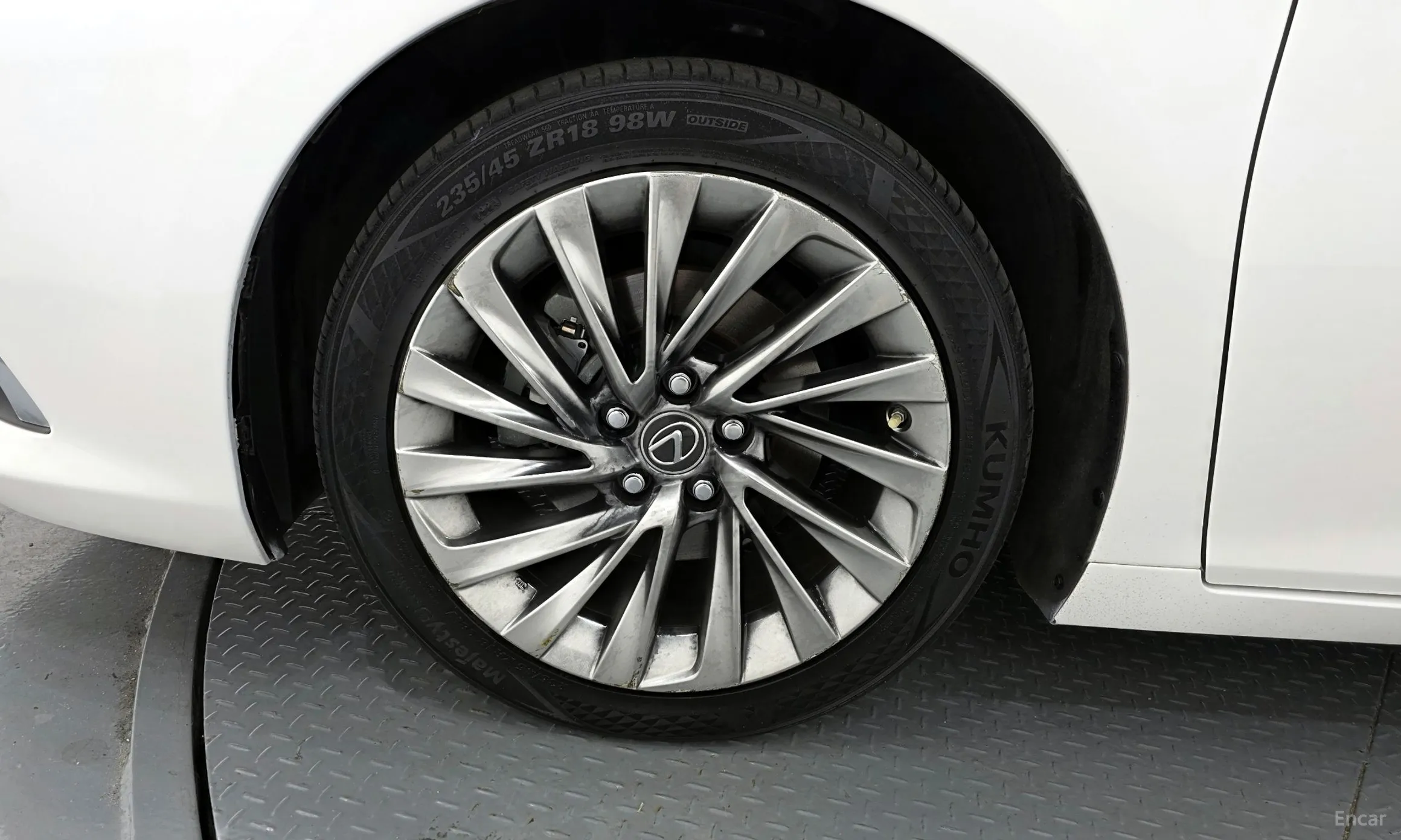 Lexus ES300h 7th Generation превью 5