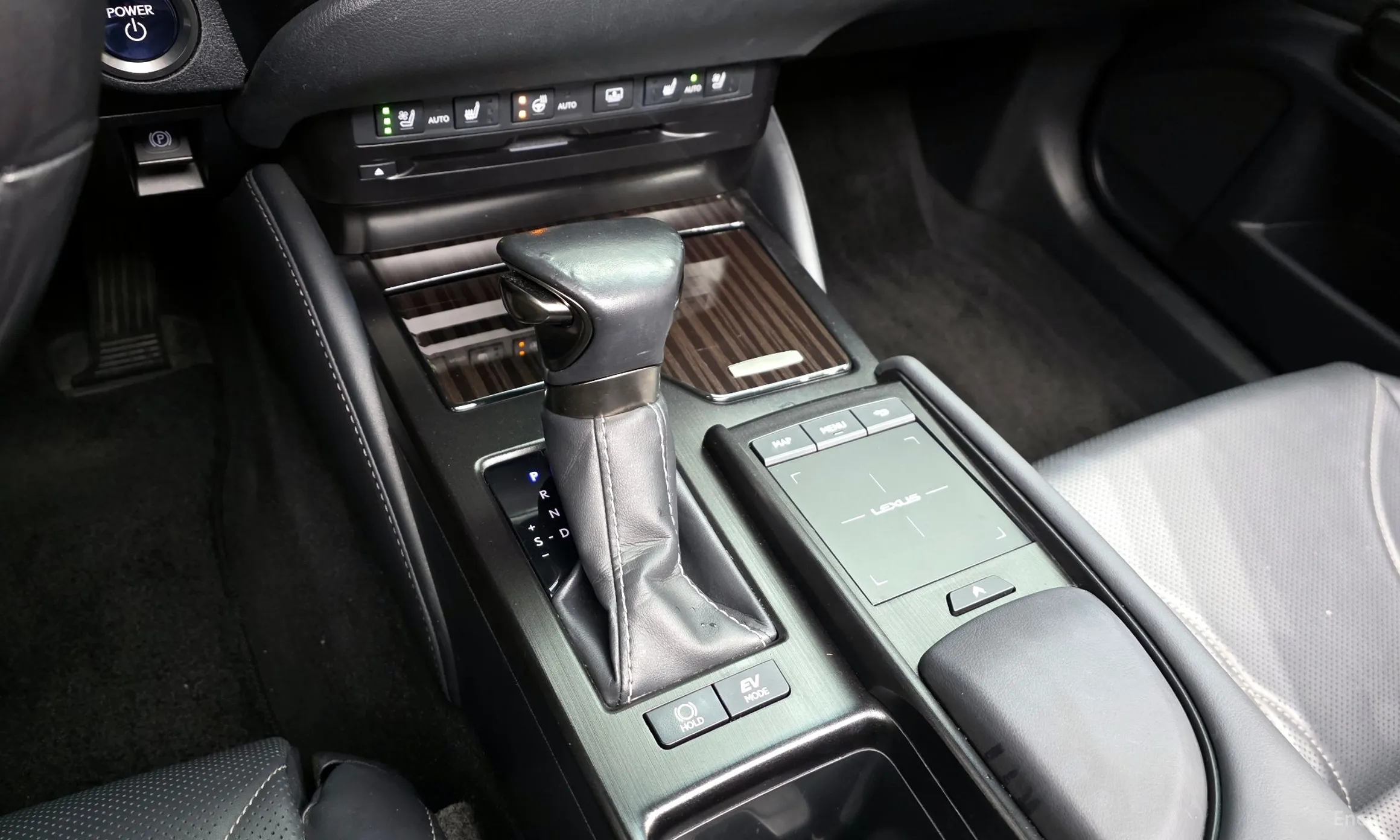 Lexus ES300h 7th Generation превью 9